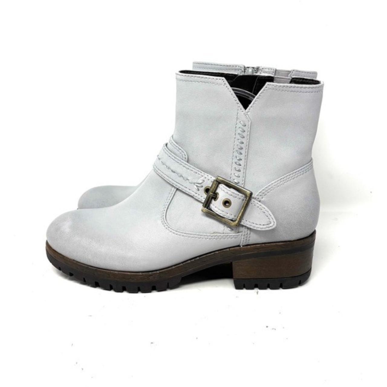 item listed by 1elawrence