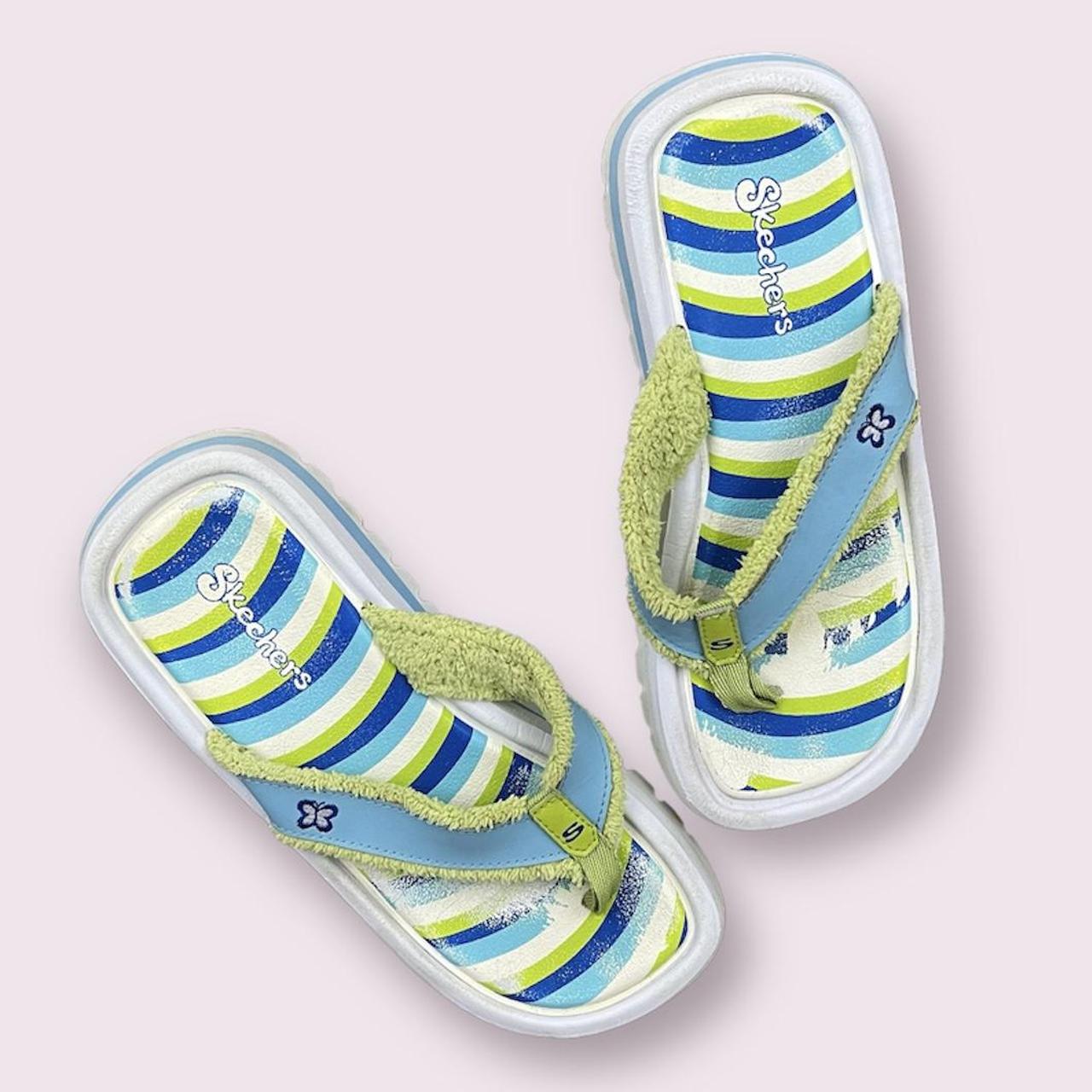 Blue and white striped skechers sale