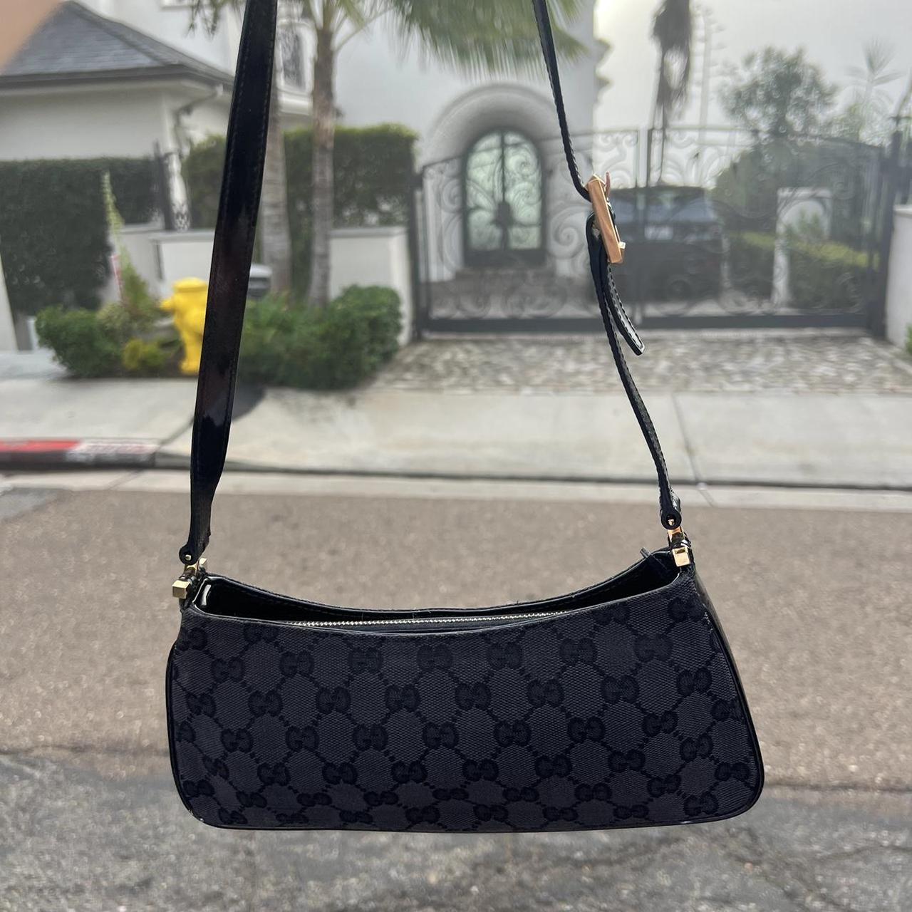 🖤y2k Gucci purse🖤 Black Gucci GG monogram purse | Depop