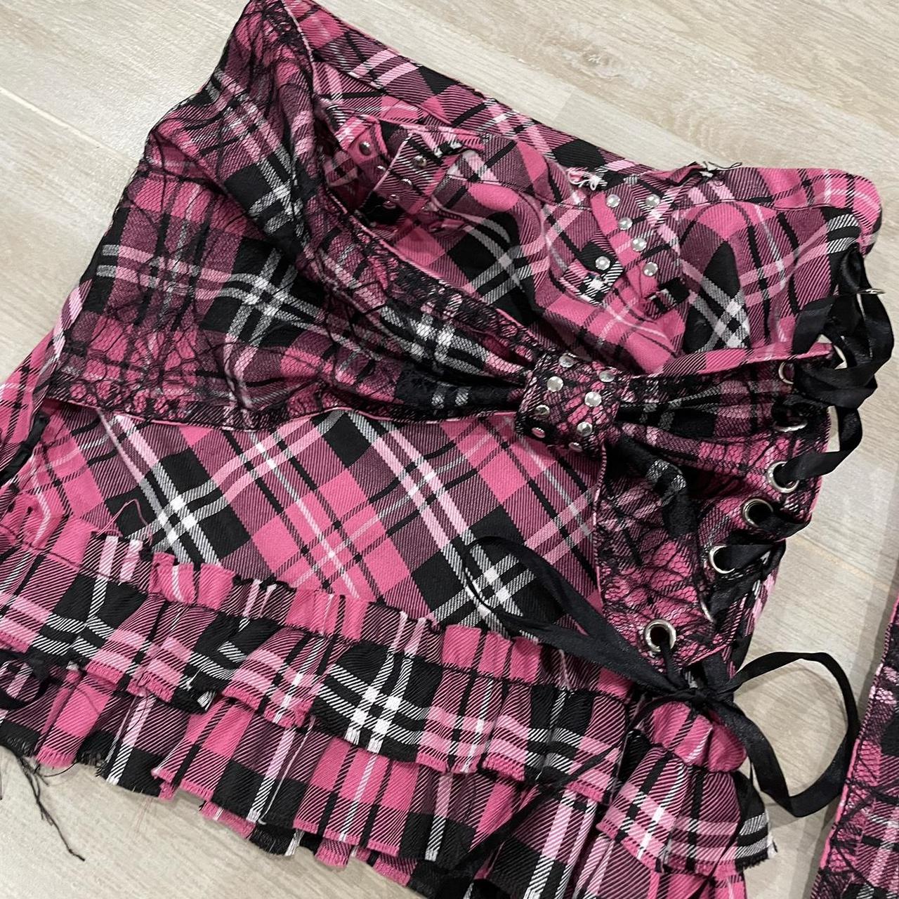 Pink plaid skirt punk hotsell