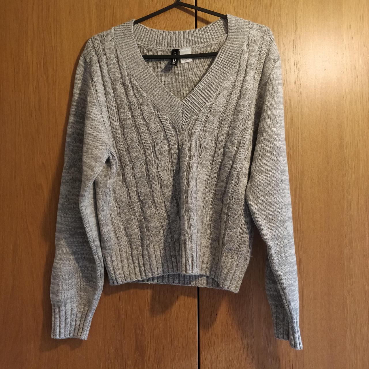 H&M grey v neck cable knit. BRAND NEW WITHOUT... - Depop