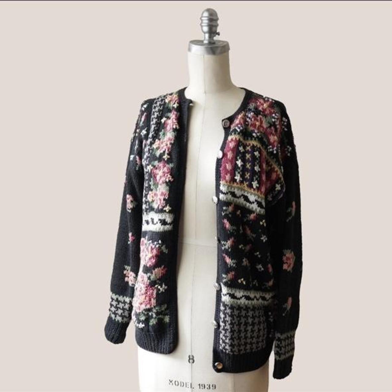 item listed by starryeyedattire
