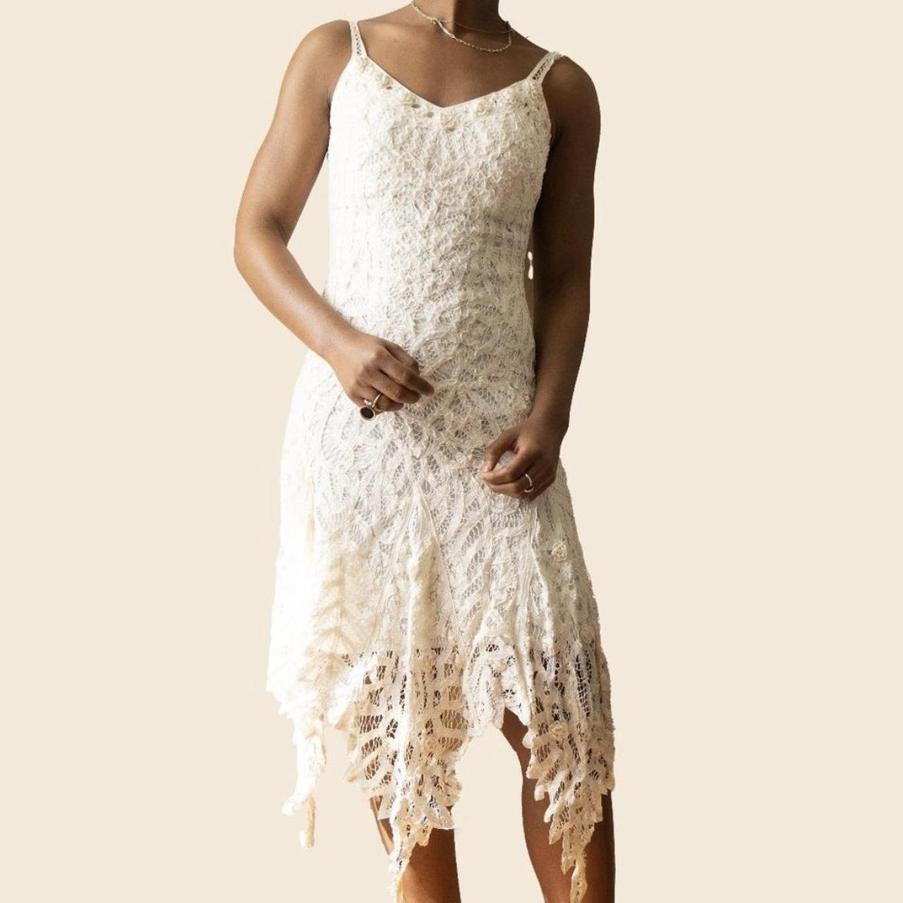 item listed by starryeyedattire