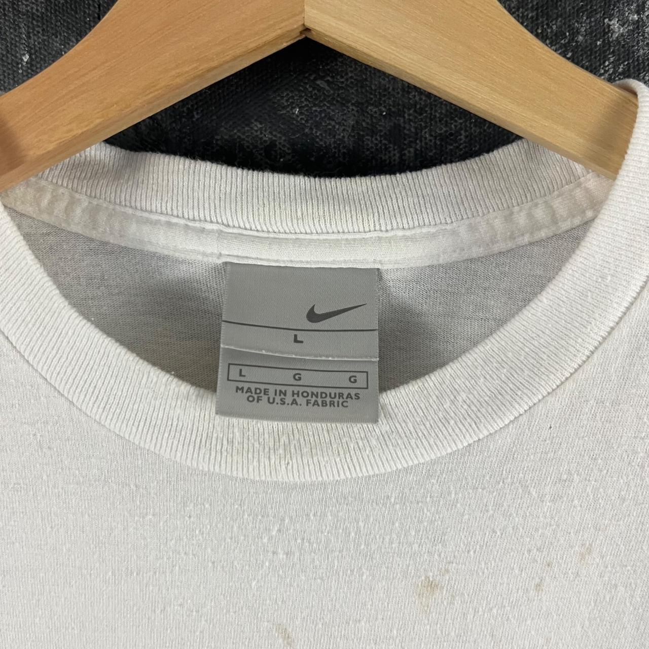 Vintage Y2K Nike shirt Great vintage... - Depop