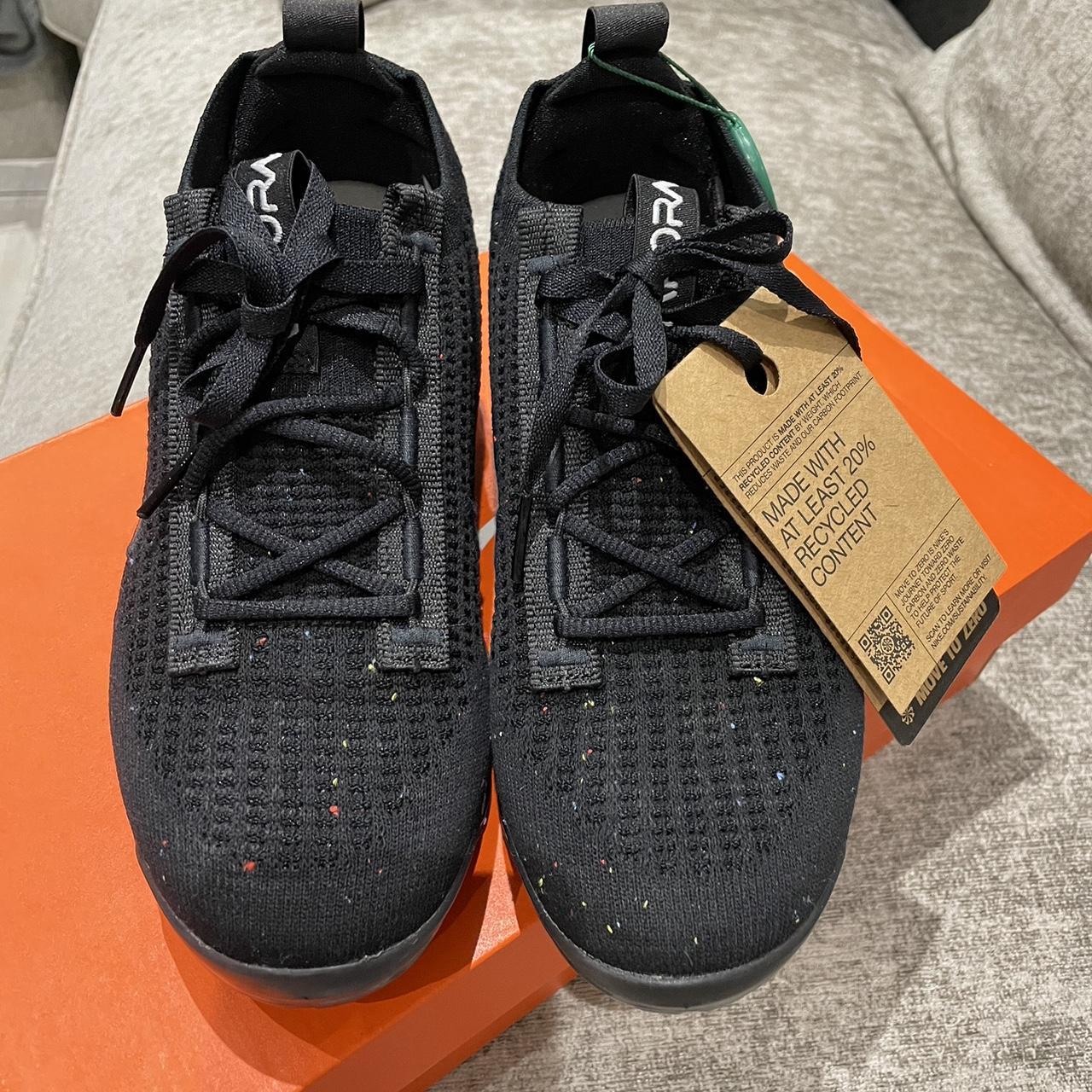 ladies black nike vapormax