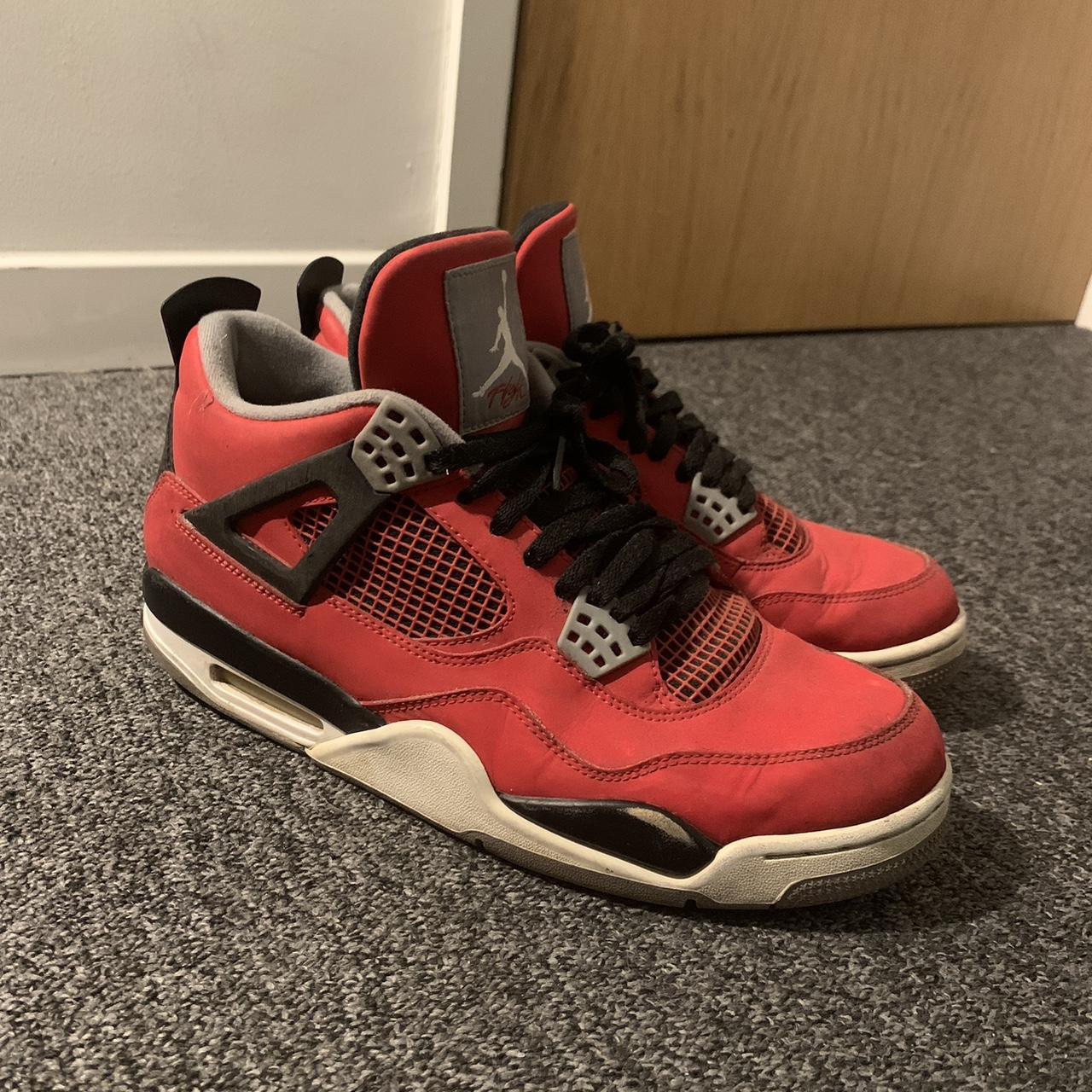 Jordan 4s retro toro bravo - size 9 Comes with... - Depop