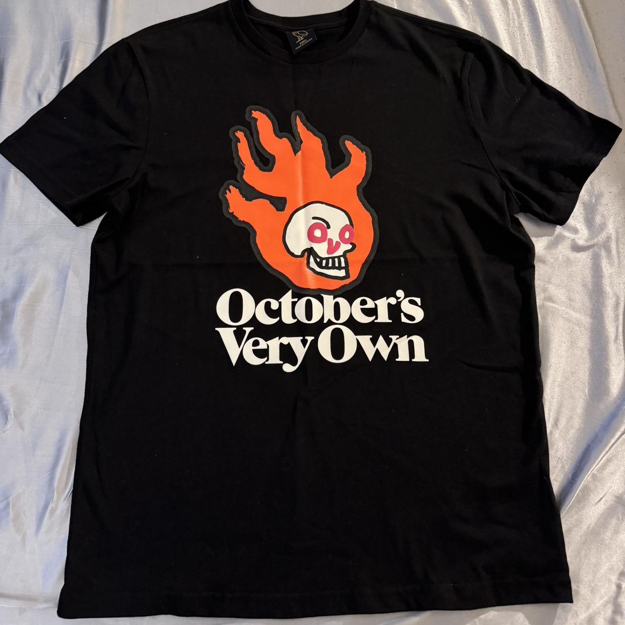 OCTOBER'S VERY OWN Tシャツ OVO OVO black and orange flaming skull tee #streetwear #ovo | Depop