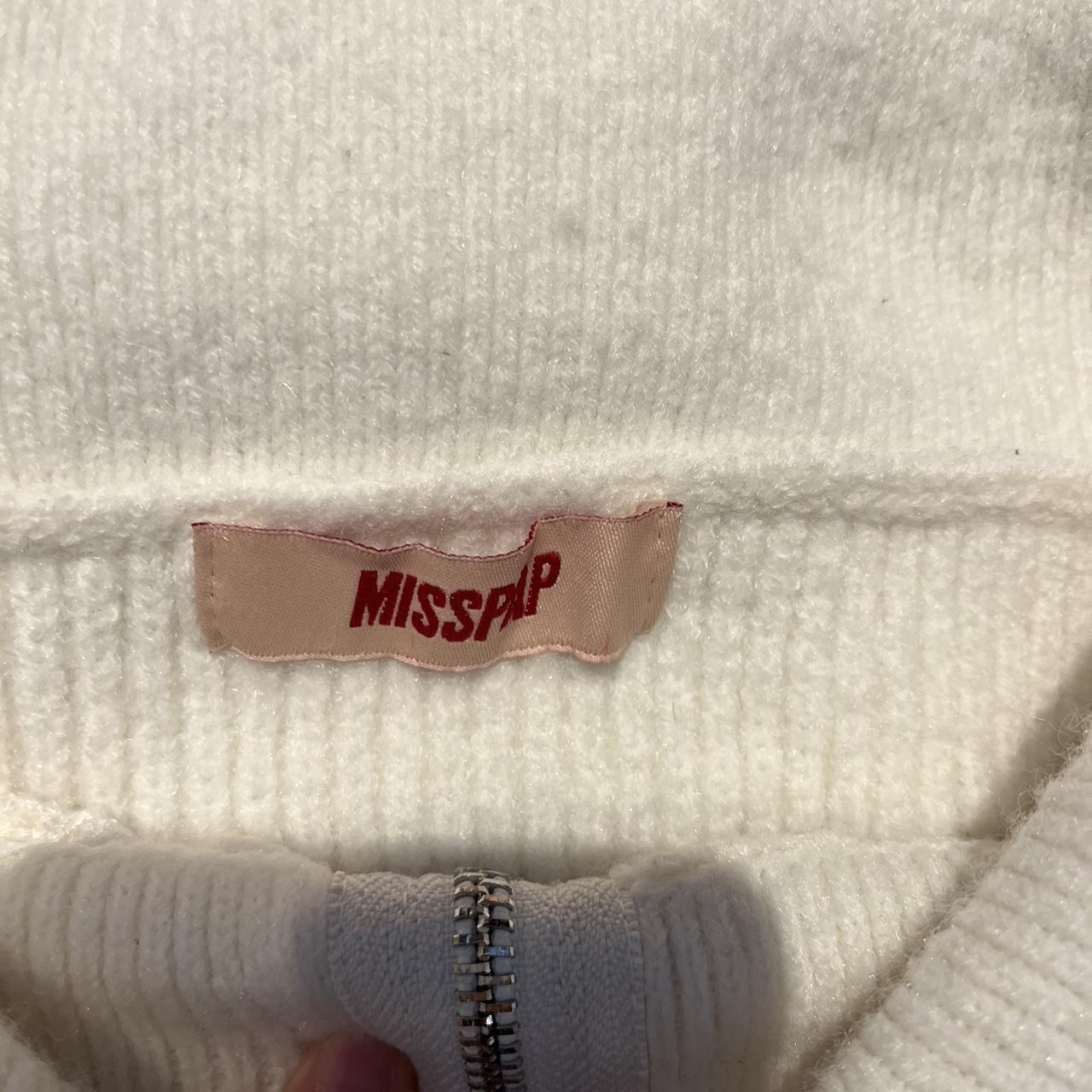 white ribbed knit 3/4 cropped jumper off the... - Depop