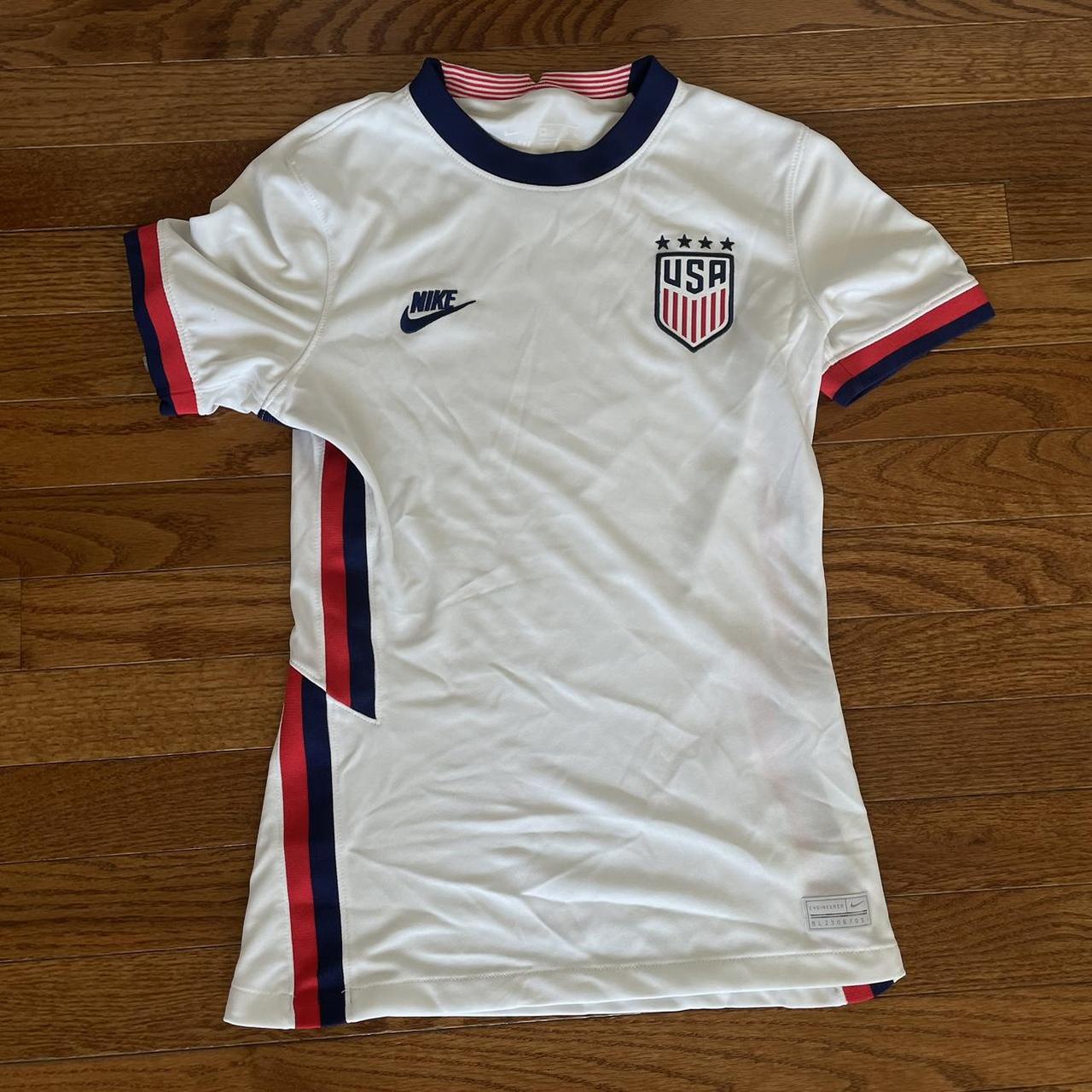 Nike Team USA Soccer Jersey  Usa soccer jersey, Usa soccer, Team