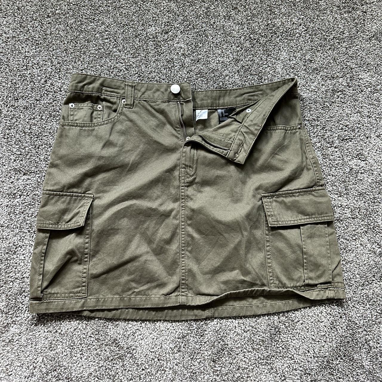 size 10, army green skirt wore this for senior... - Depop