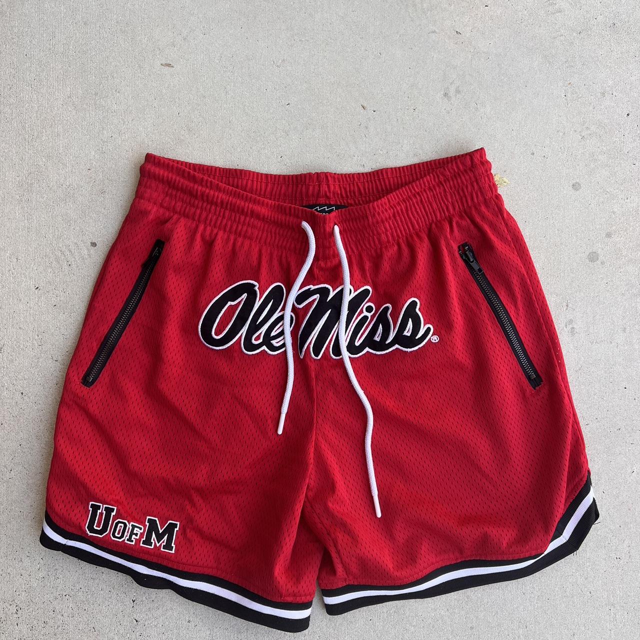 basketball shorts ole miss men’s size medium... Depop