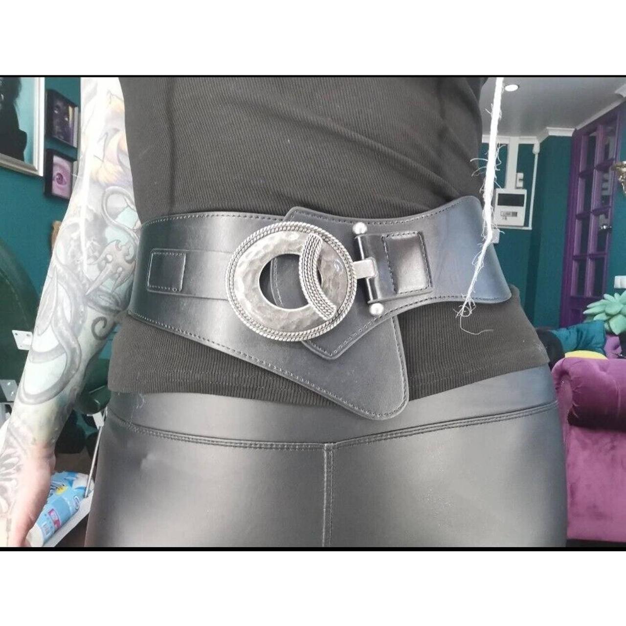 Authentic silver gucci belt Black, thick, leather - Depop