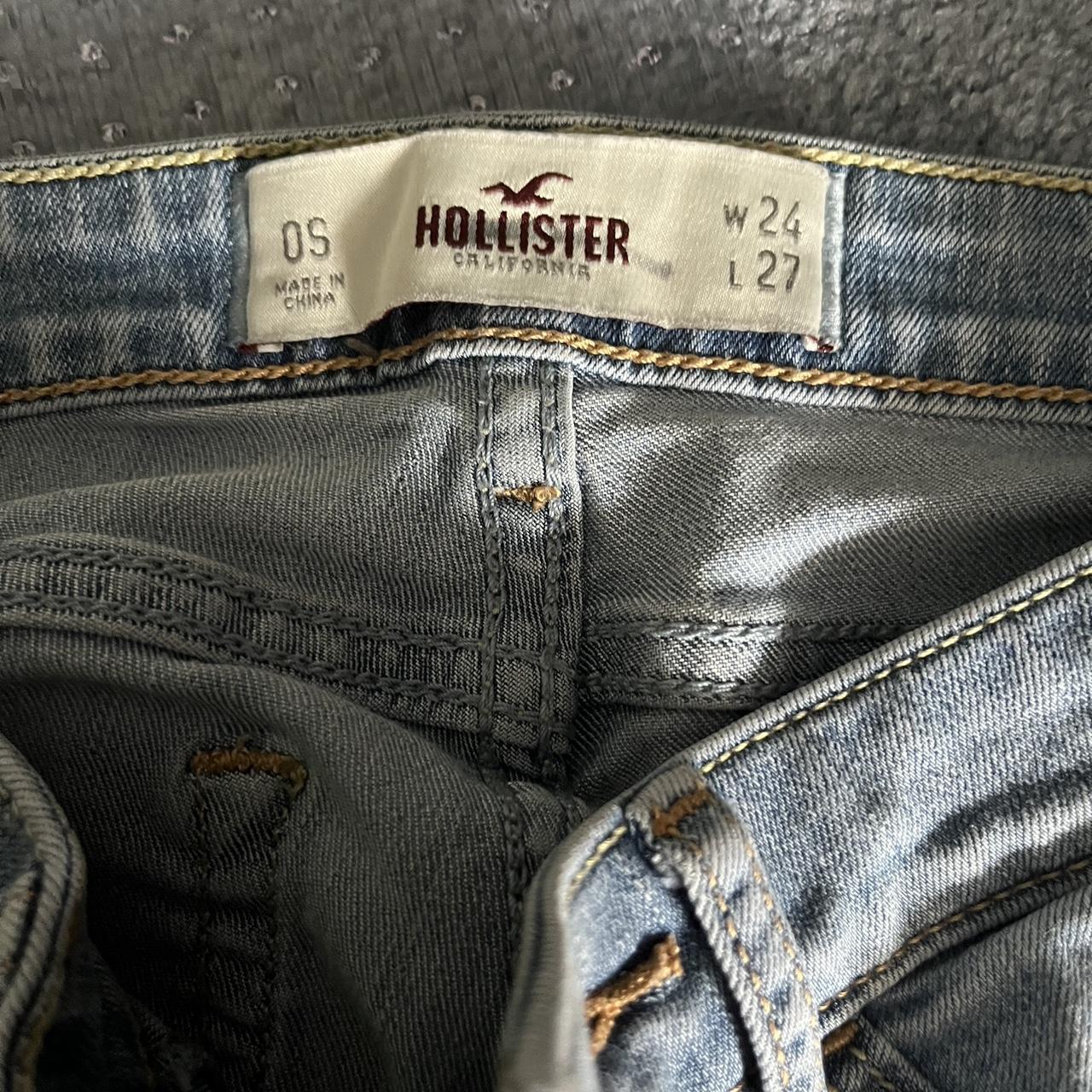 Super cozy Hollister denim jeans ️ size 0 Tags:... - Depop