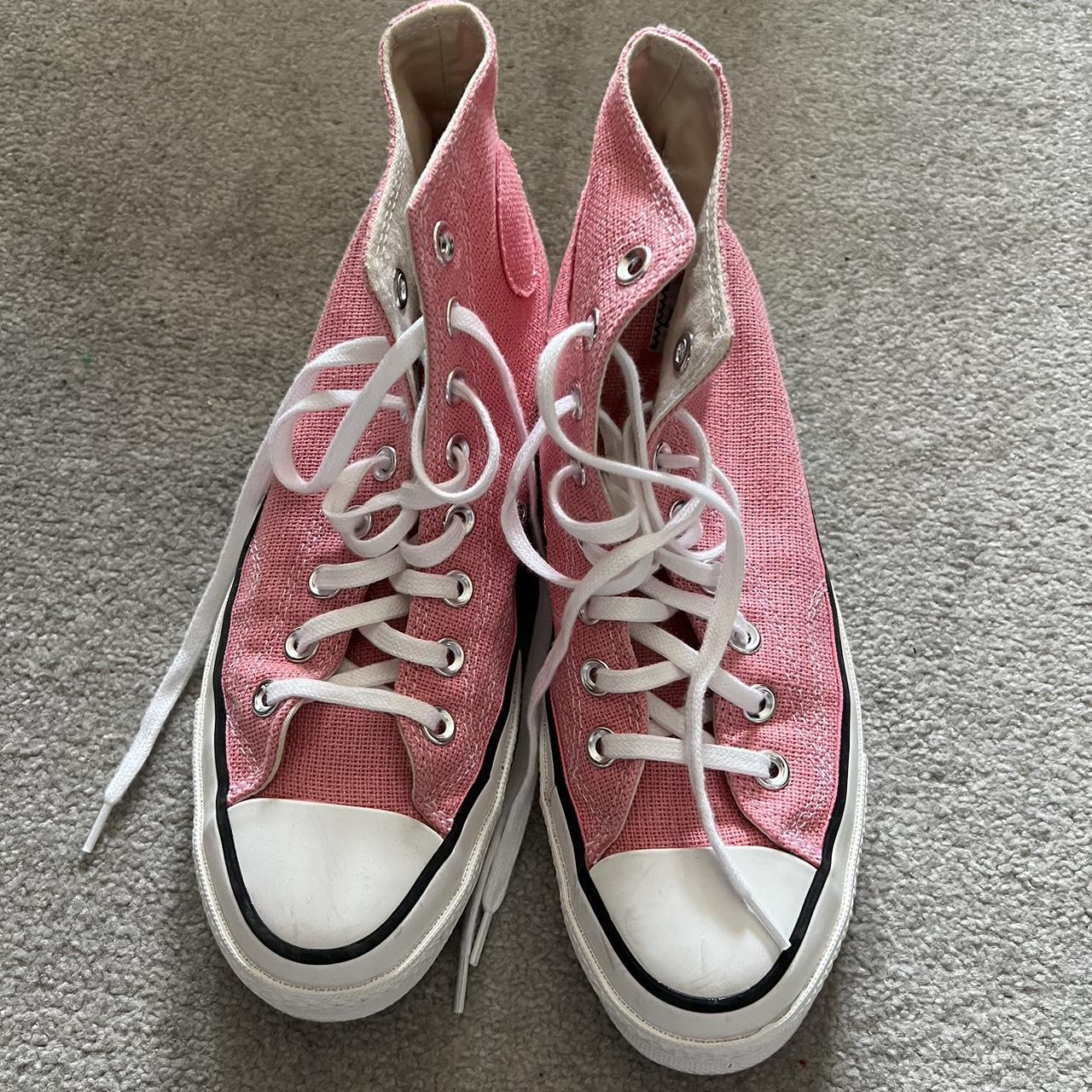 Converse Women's Pink Trainers | Depop