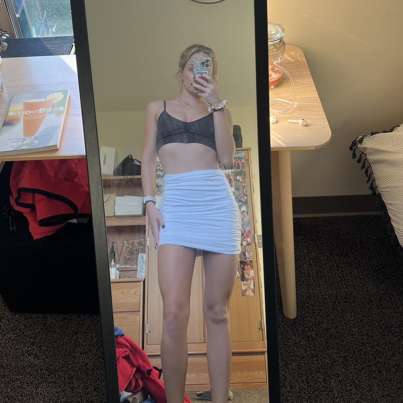 Super cute and comfy white going out mini skirt.... Depop