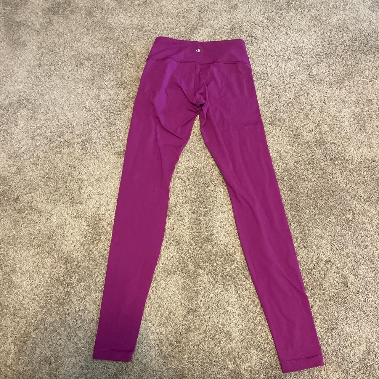 Size 4 Fuchsia Lululemon leggings - Depop