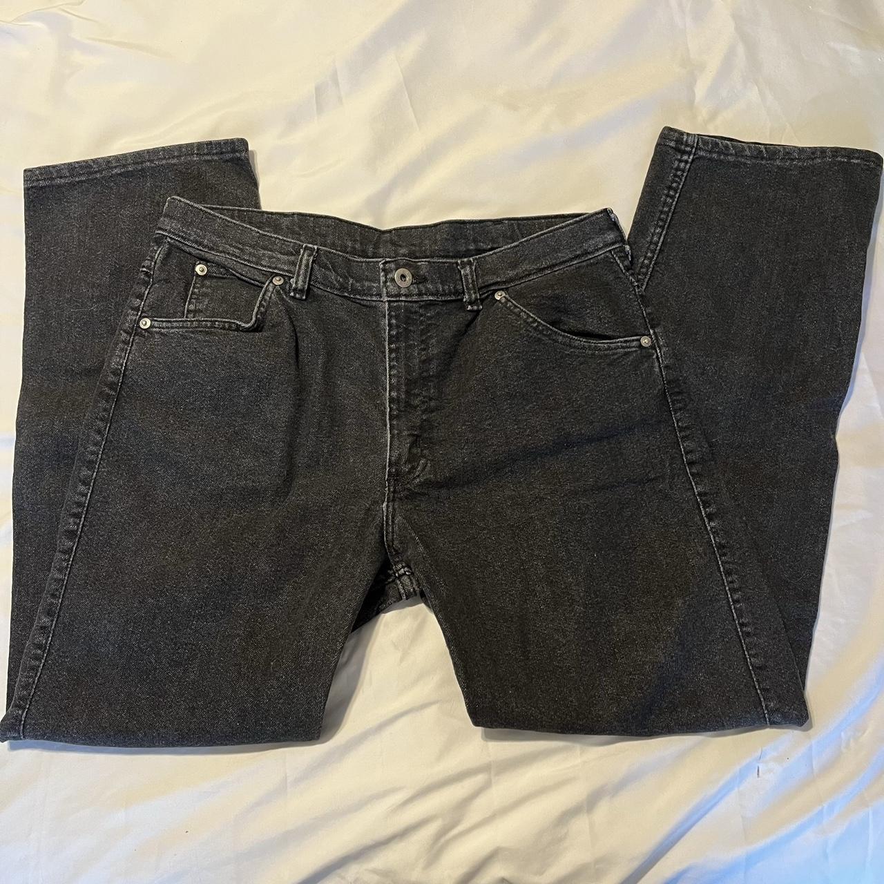 Dark grey/black men’s jeans Size 34x30 in men’s sizes🖤 - Depop