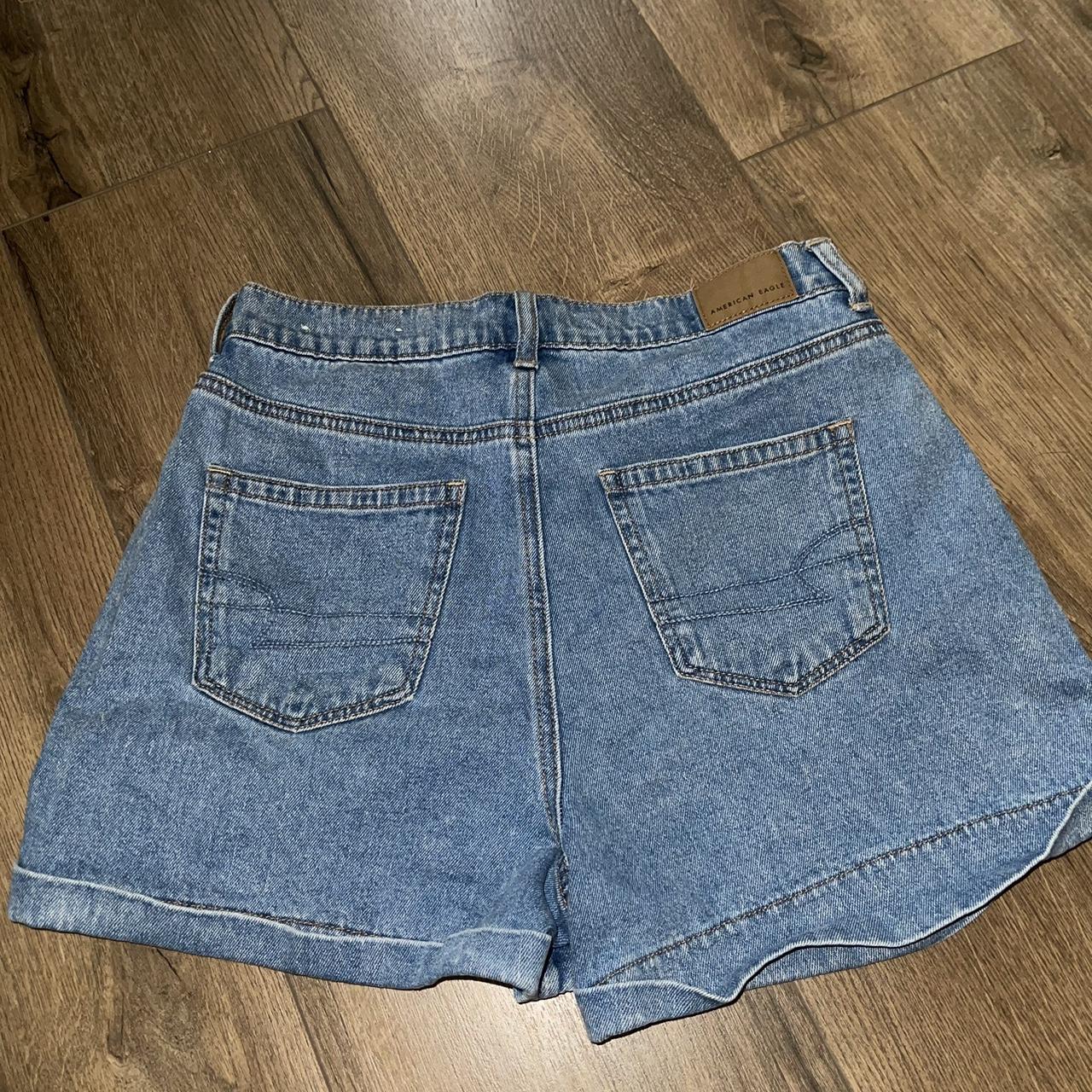 American Eagle Women's Shorts Depop
