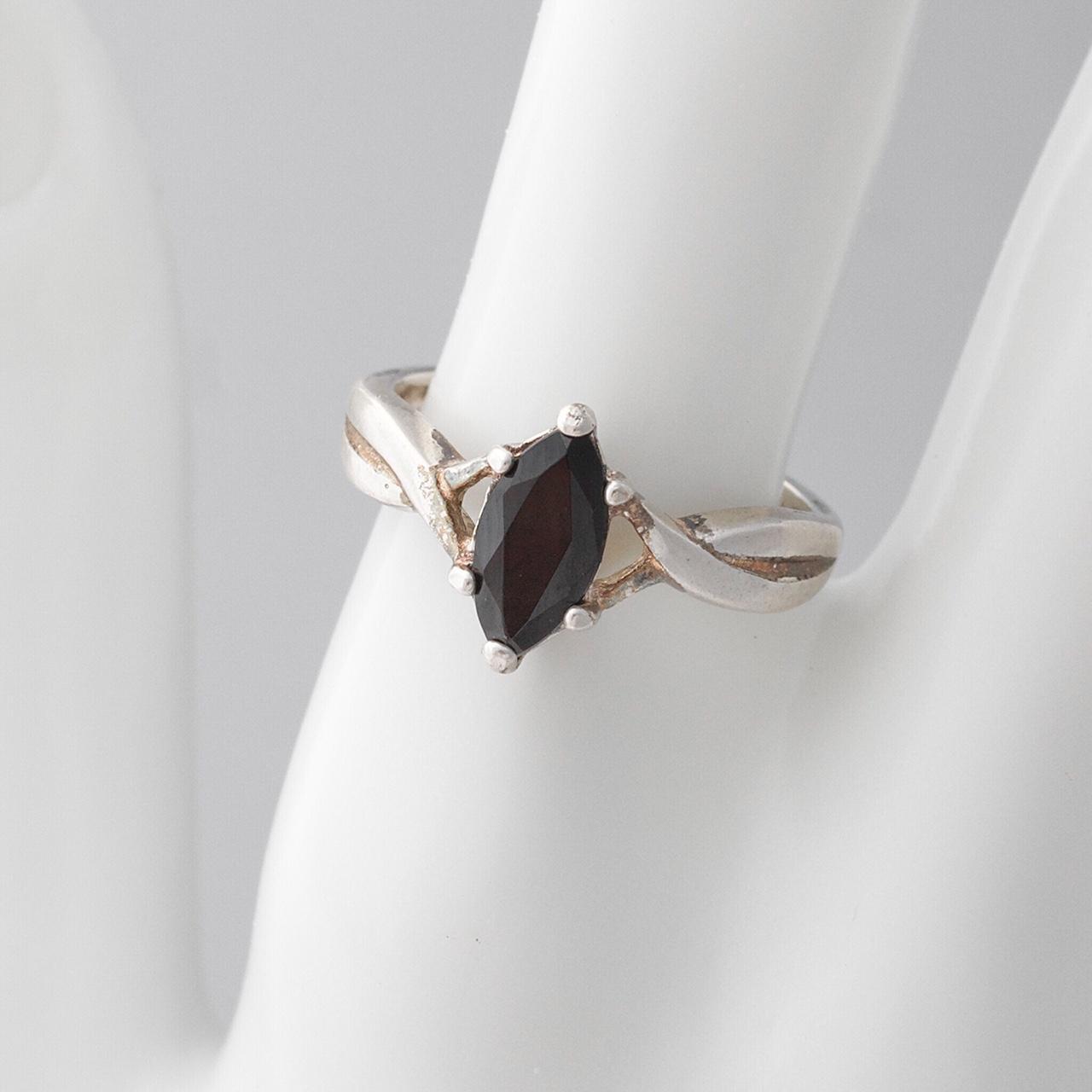 Avon sterling silver black deals onyx ring