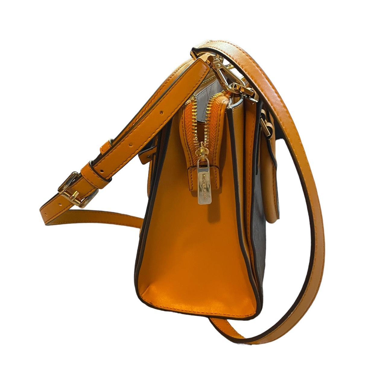 New Michael Michael Kors Hope MD Messenger... Depop