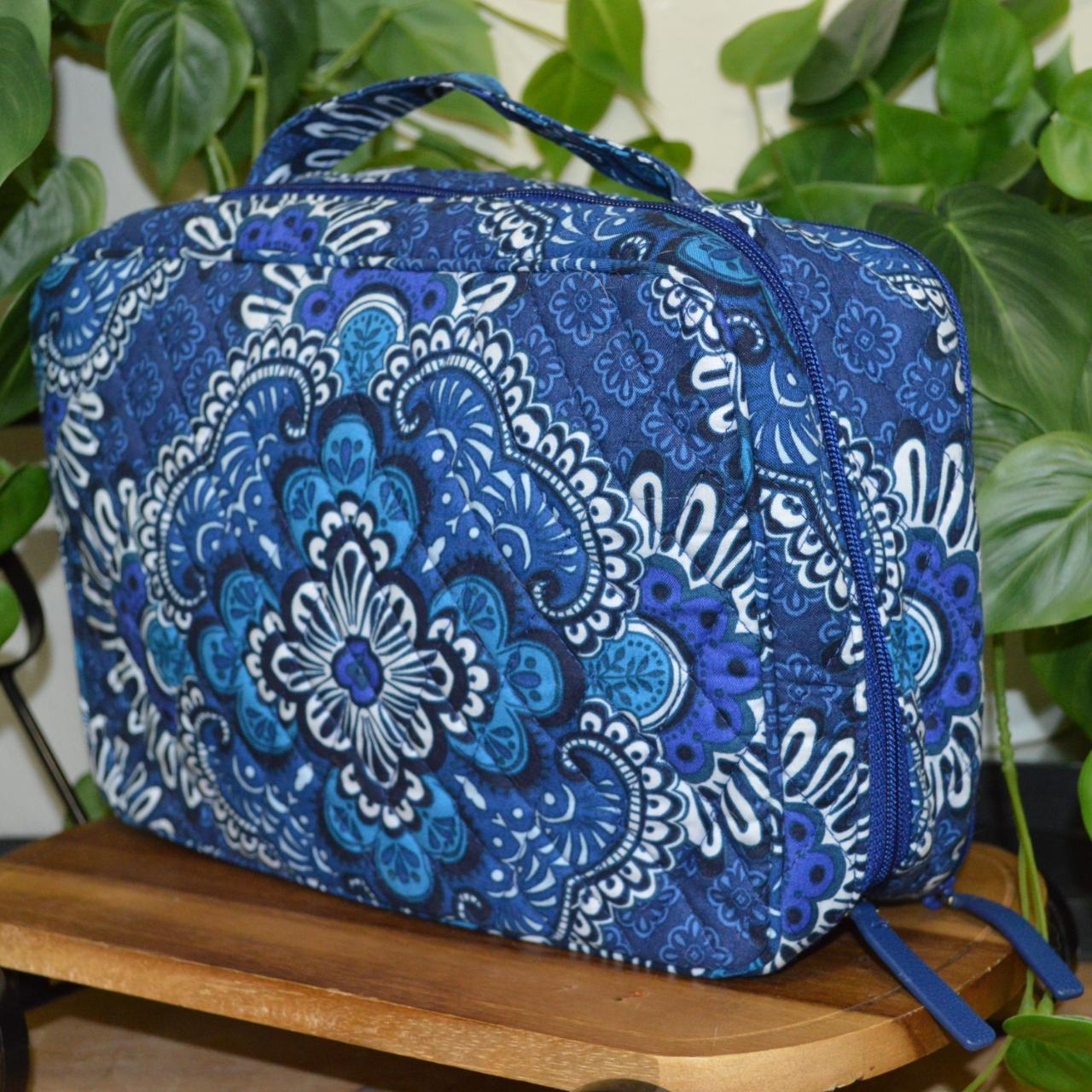 Vera Bradley Large Blush And Brush Makeup Case... Depop