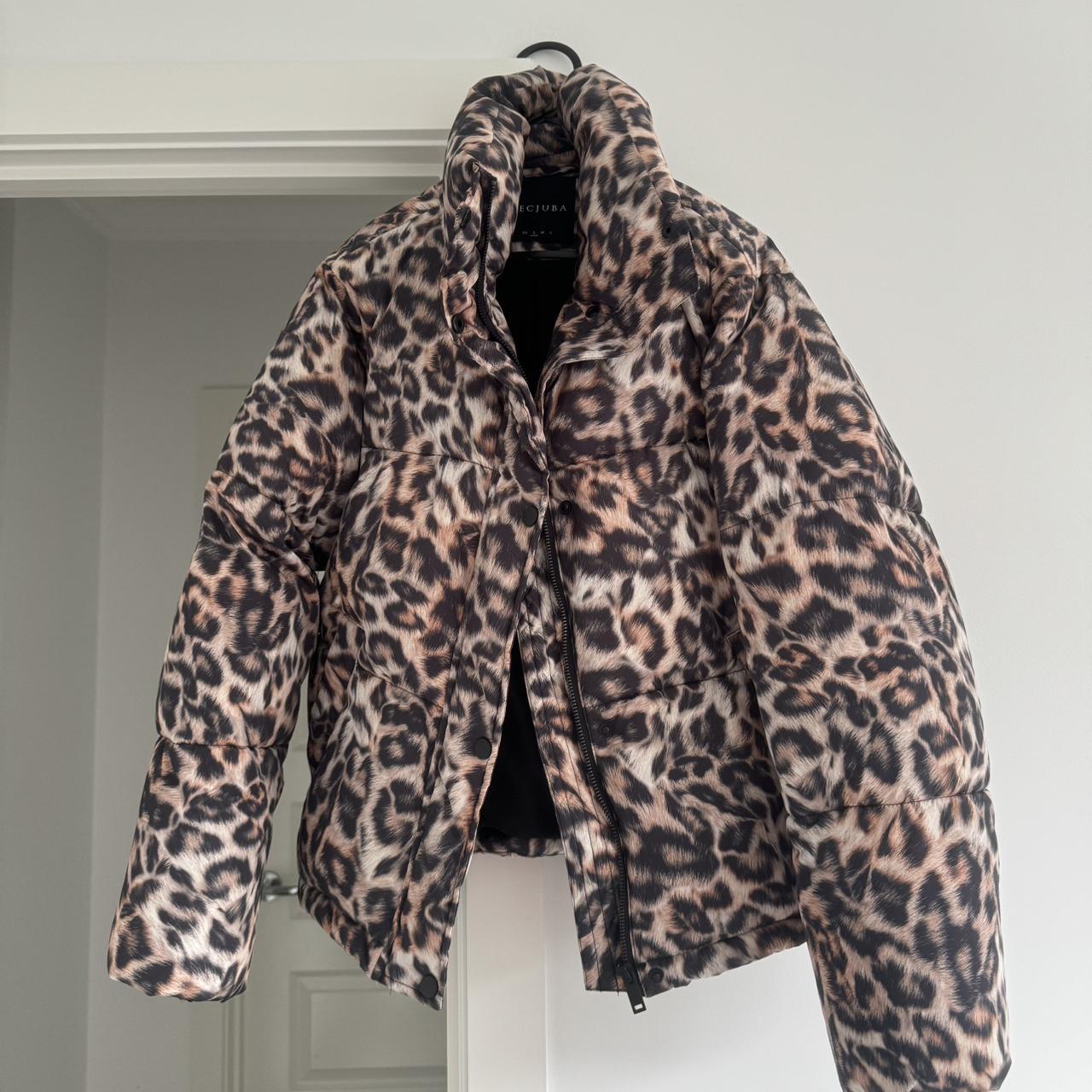 Decjuba Leopard print Puffer. Never worn. It s been