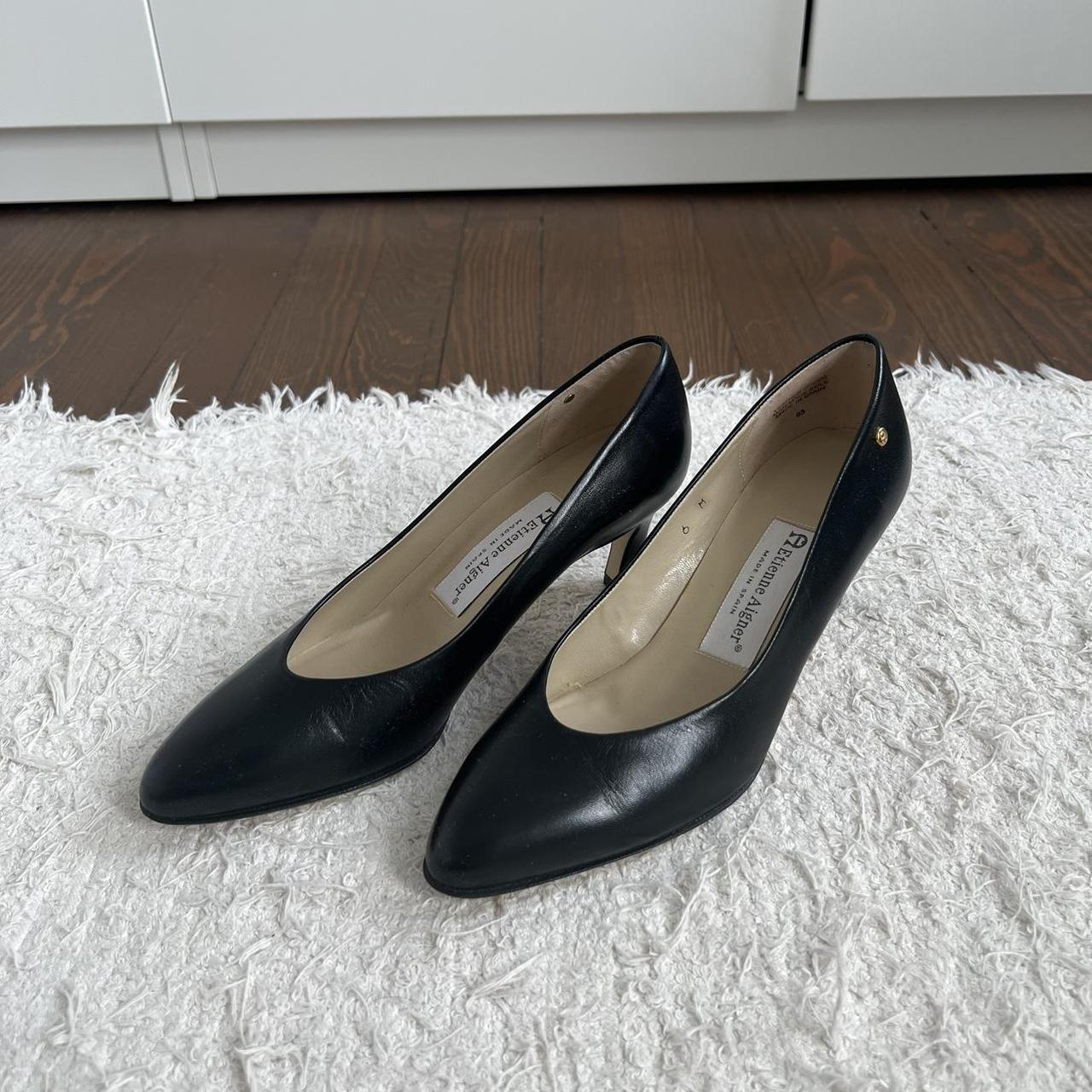 Etienne aigner hot sale classic pumps