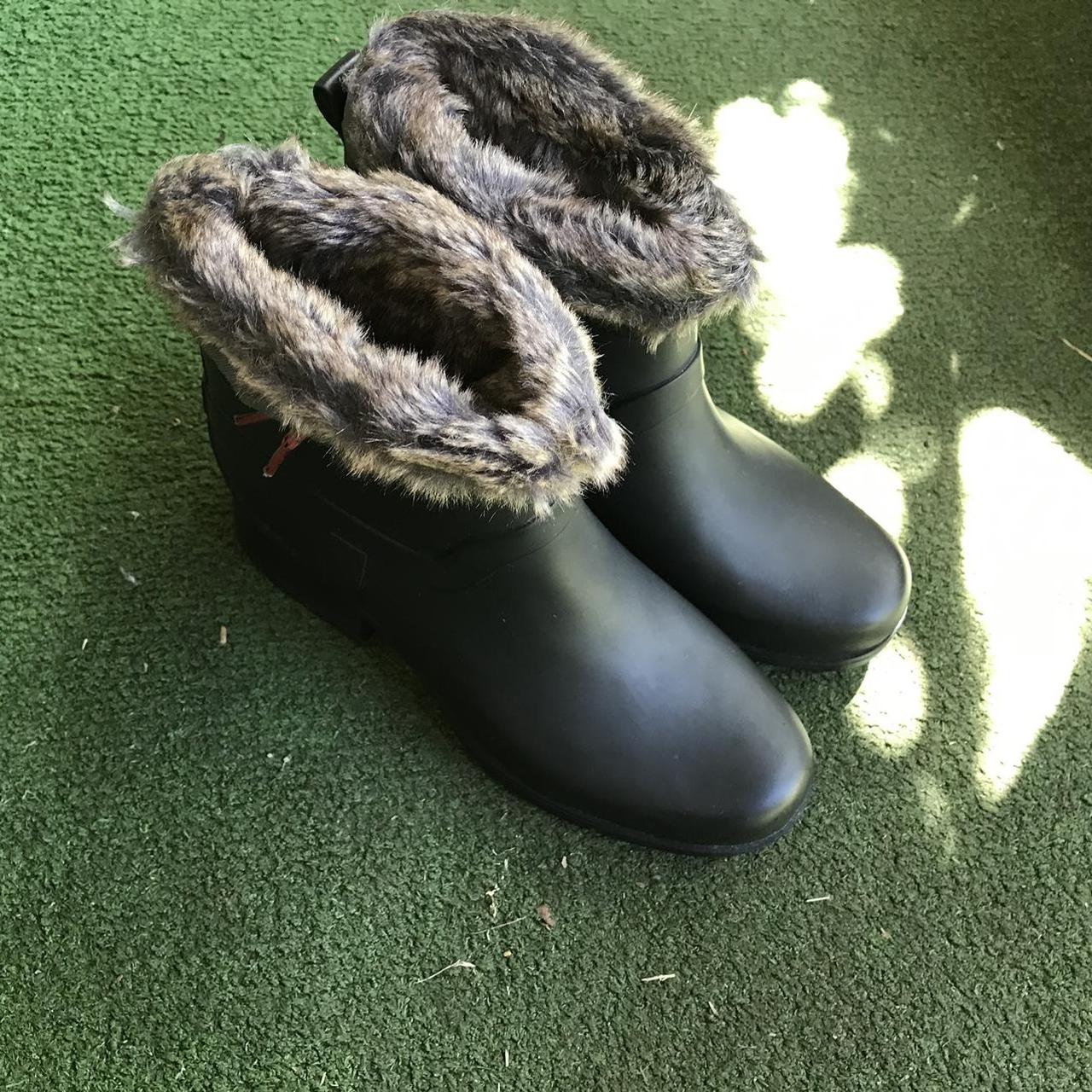 Hunter boots 2024 with fur trim