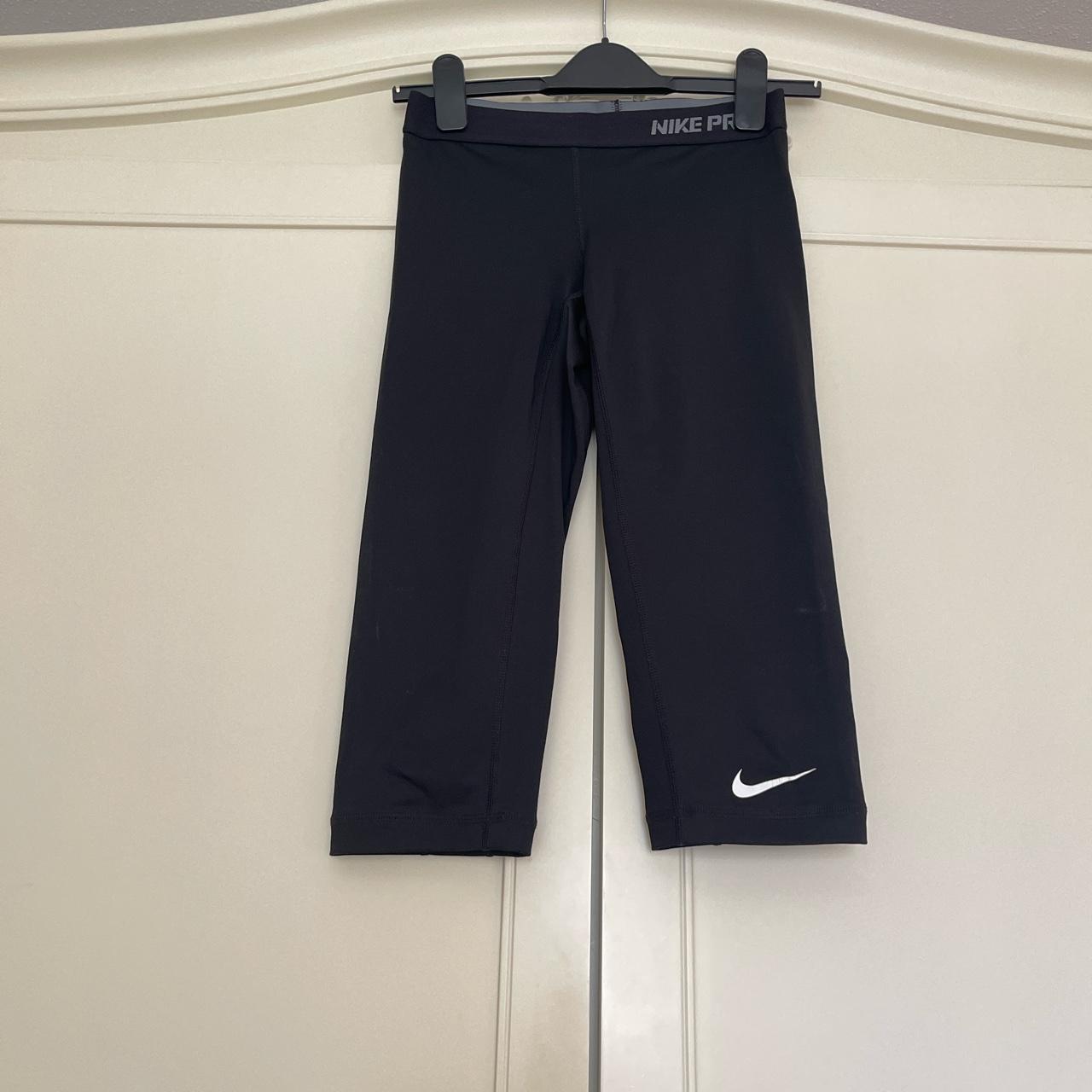 womens black nike leggins