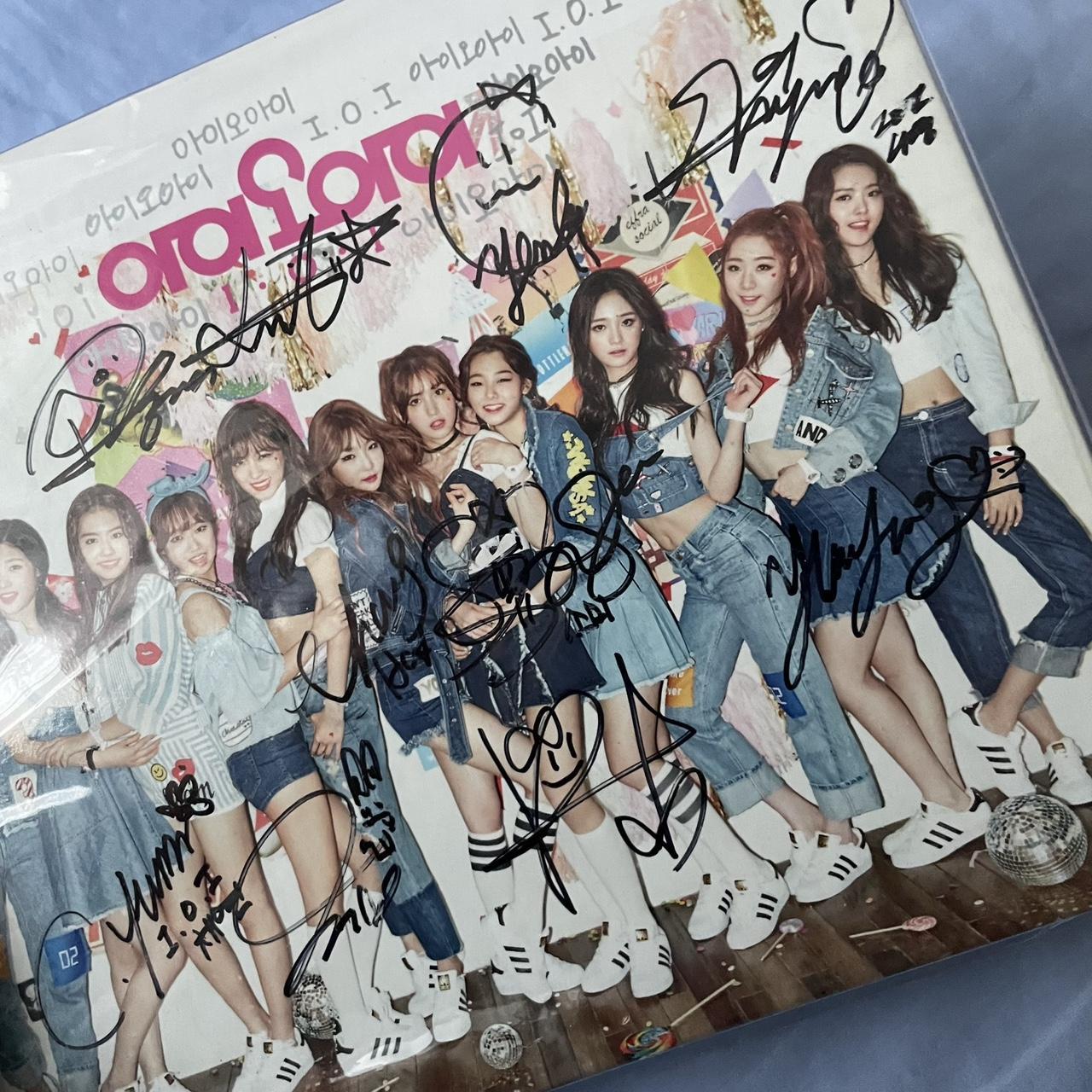 ioi chrysalis 1st mini album promo autographed 비매 | Depop