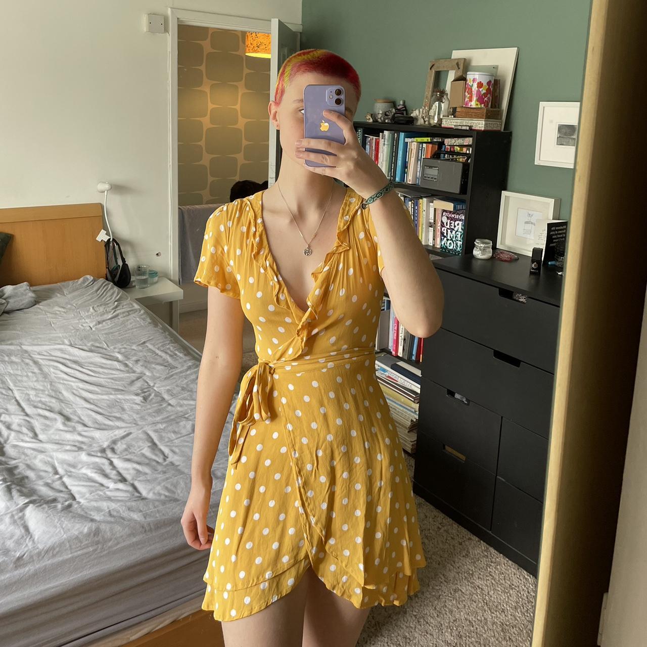 Yellow polka dot ‘real superdry vintage’ tie