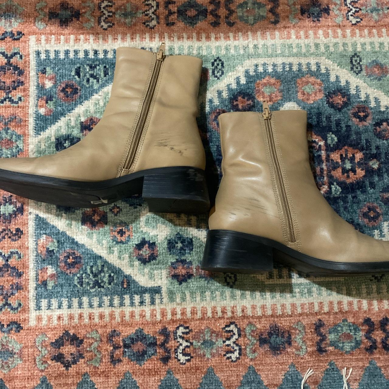 vagabond boots size 7 a little scuffed on the inside Depop