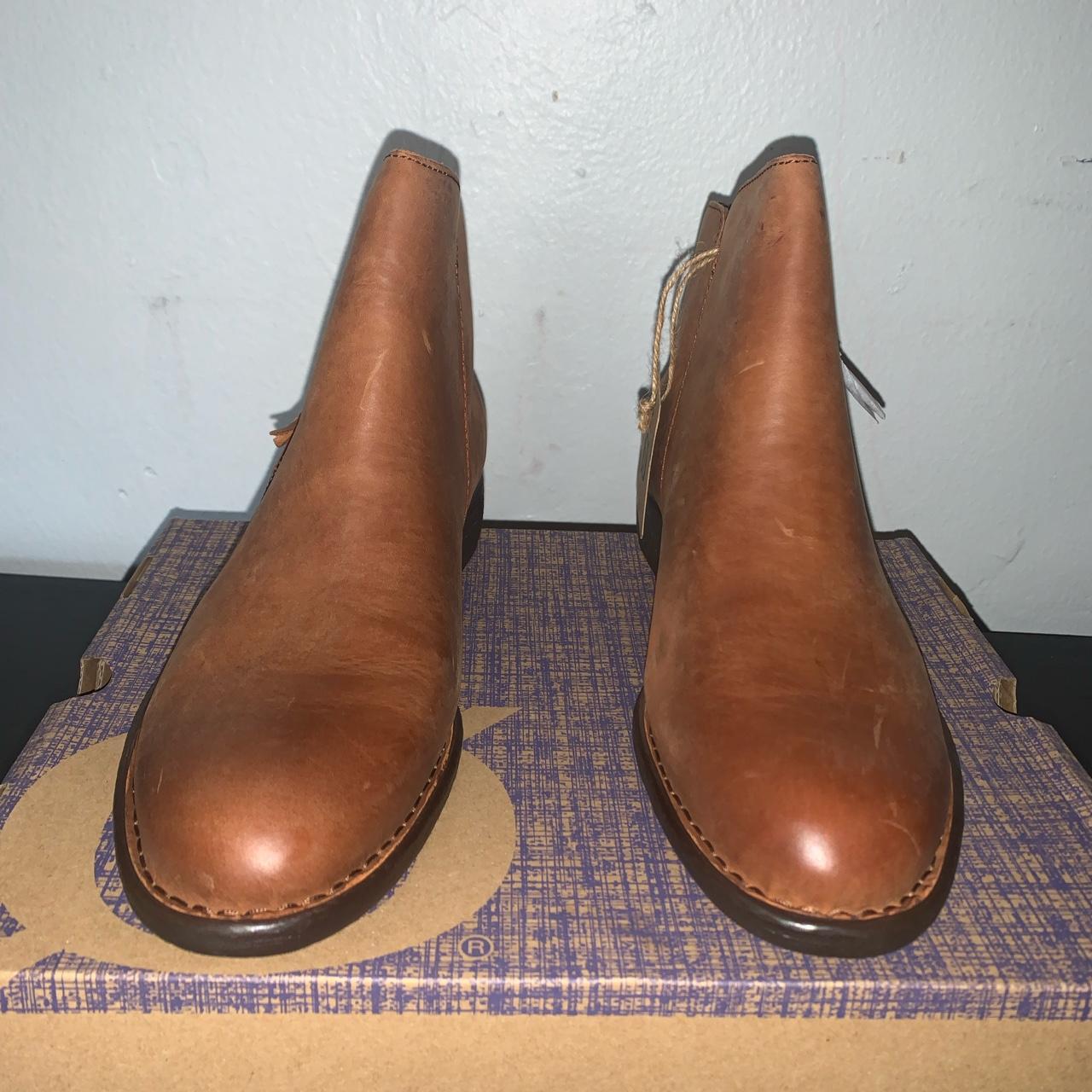 Born sales cognac boots