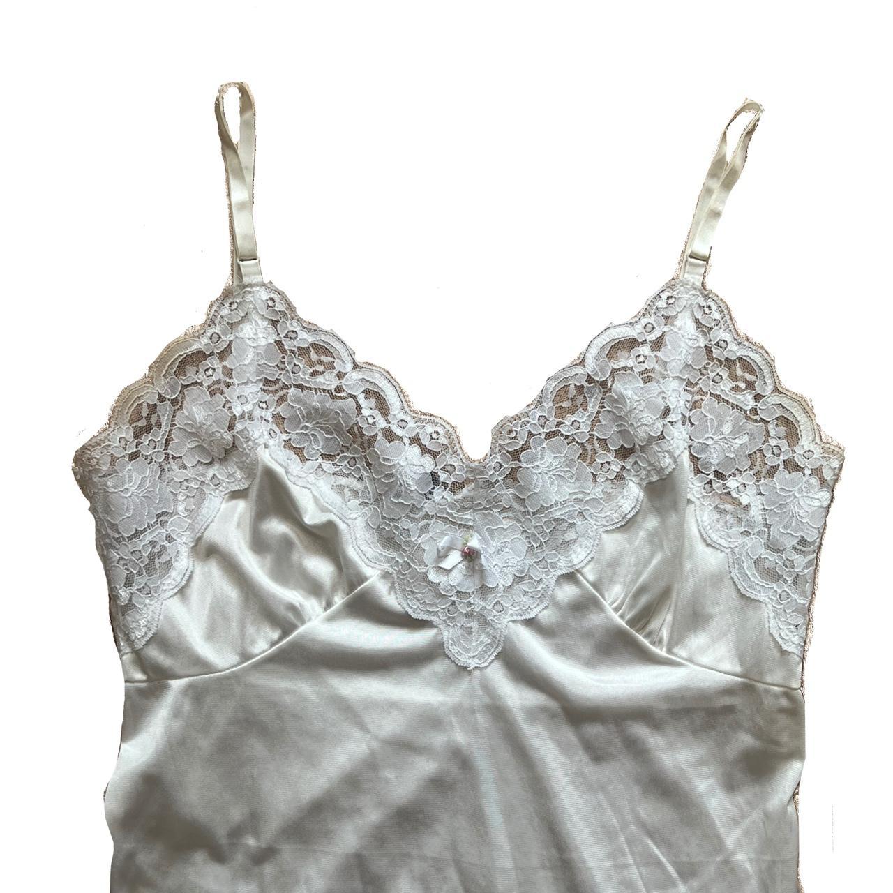 WHITE VINTAGE LACE SLIP DRESS ⭐️ size: m/l ⭐️ brand:... - Depop