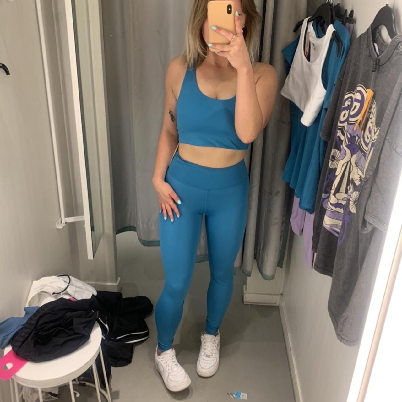 H&M Women's Blue Leggings Depop