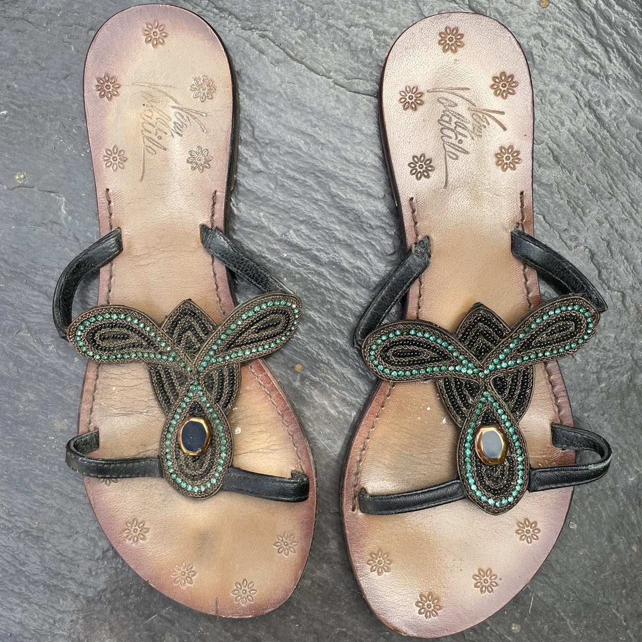 very volatile sandals sz 8 Depop