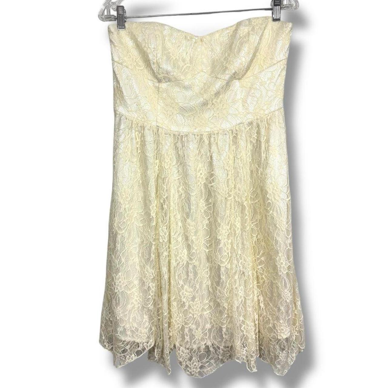 item listed by lizahhh