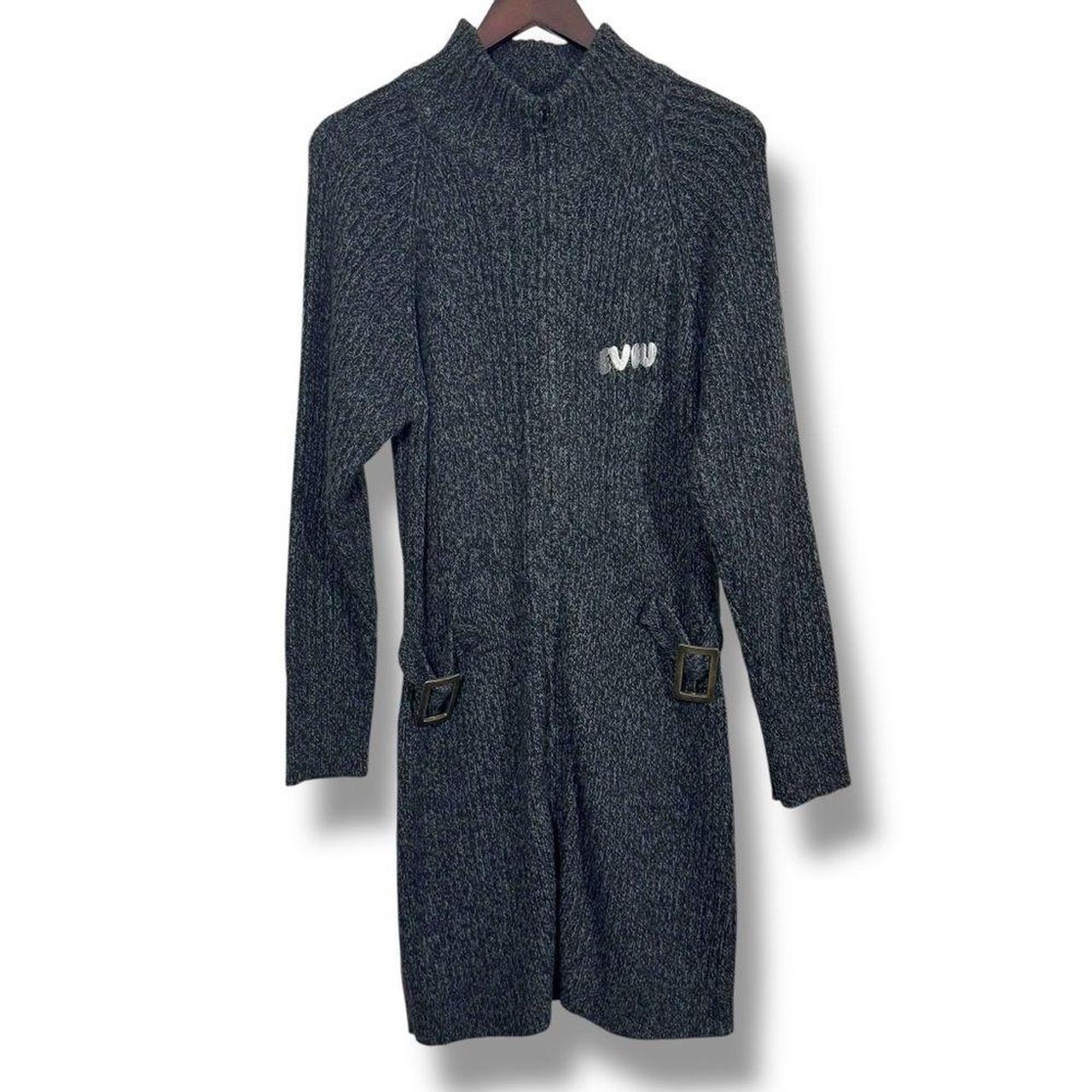 item listed by lizahhh