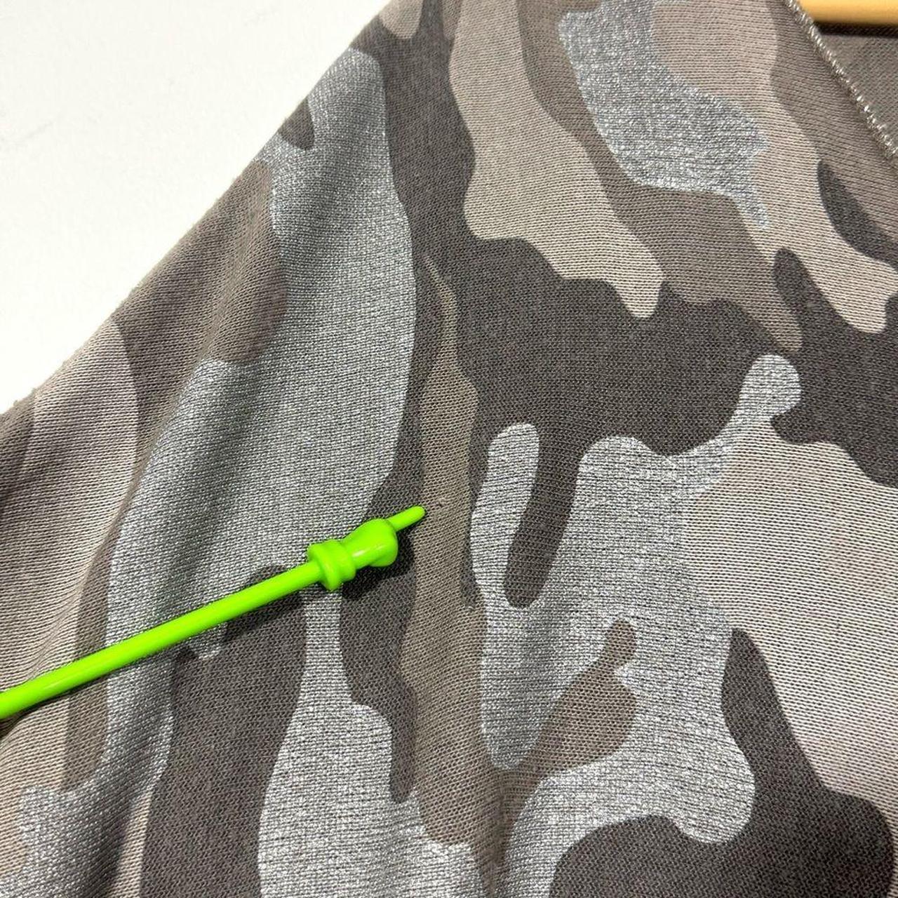 Source Unknown Women's Top - Grey/Silver - M – Te… - image 6