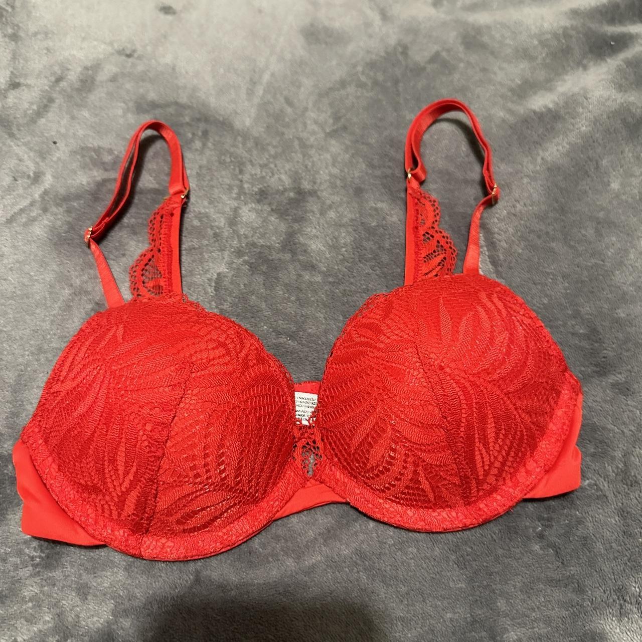 Primark red maximise bra 2 cup push up Size 32A - Depop