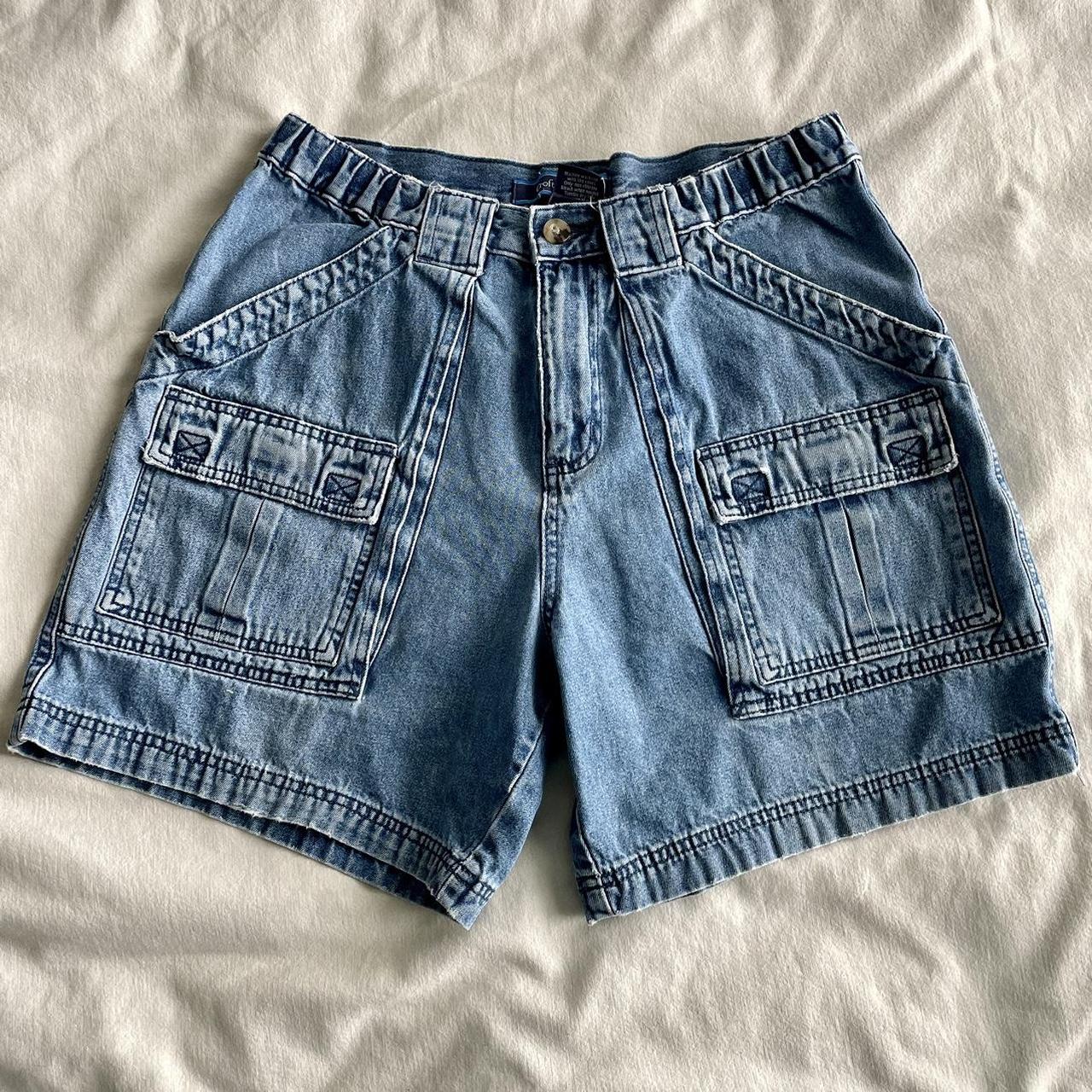 Croft & Barrow Women's Blue Shorts | Depop