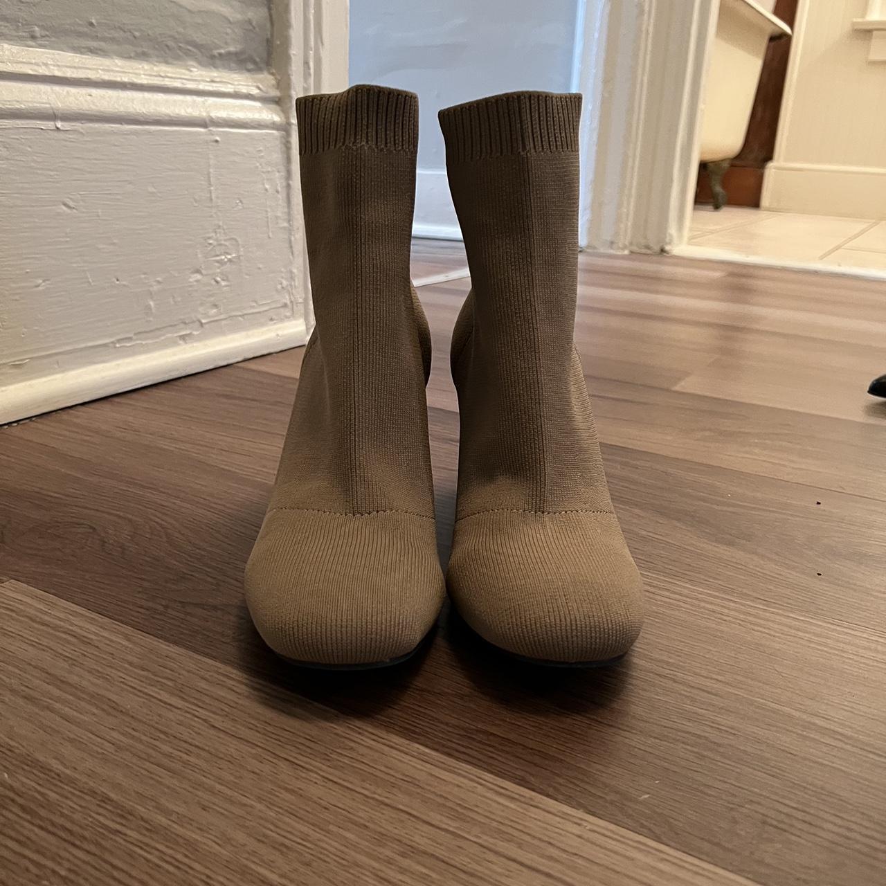 Mia 2025 sock boots