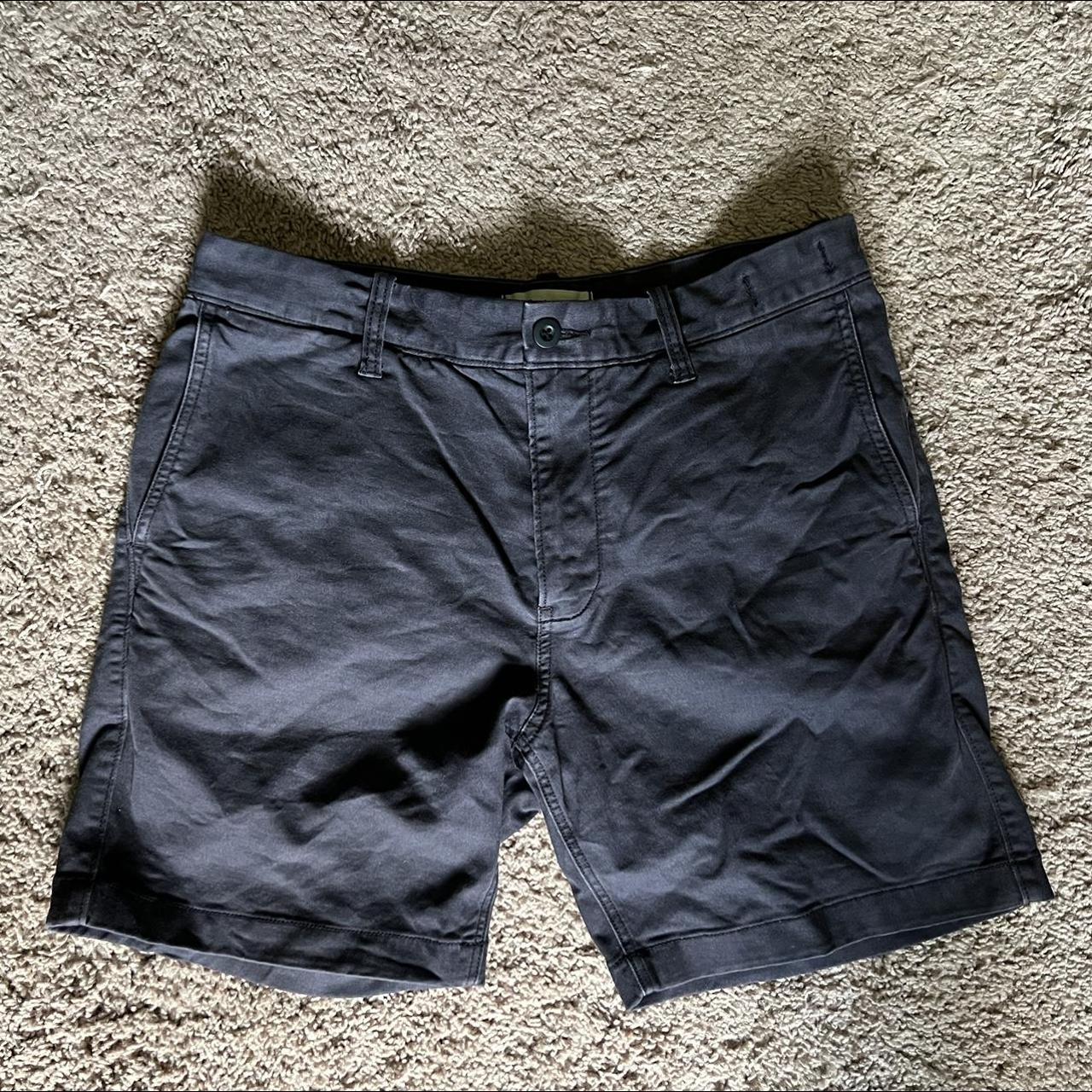 Madewell 7 inch Chino Shorts Black Coal Size 32 or... Depop