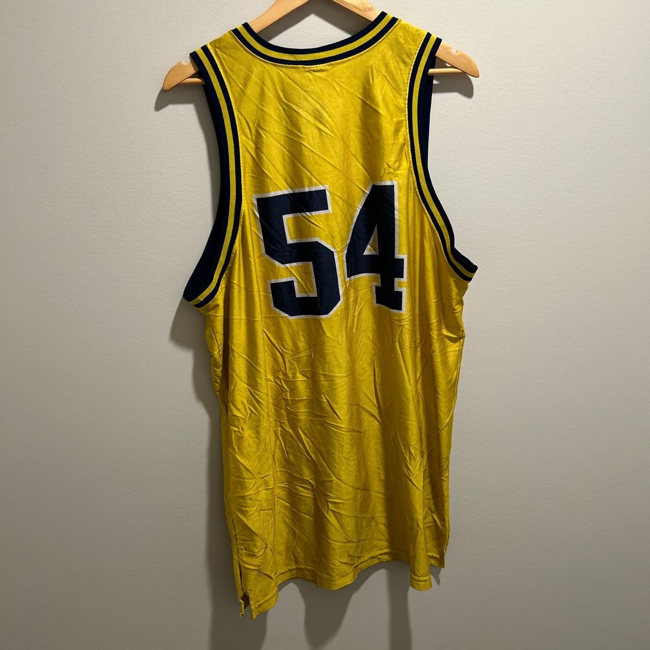1990s WNBA Detroit Shock basketball Jersey. Size - Depop