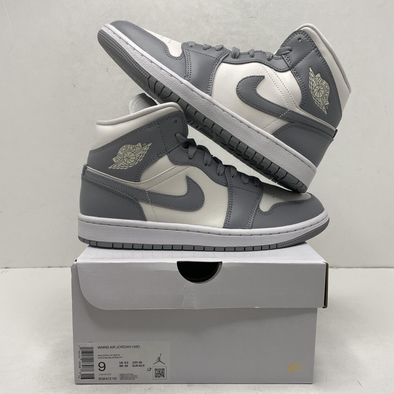 Jordan Women's Grey and White Trainers | Depop