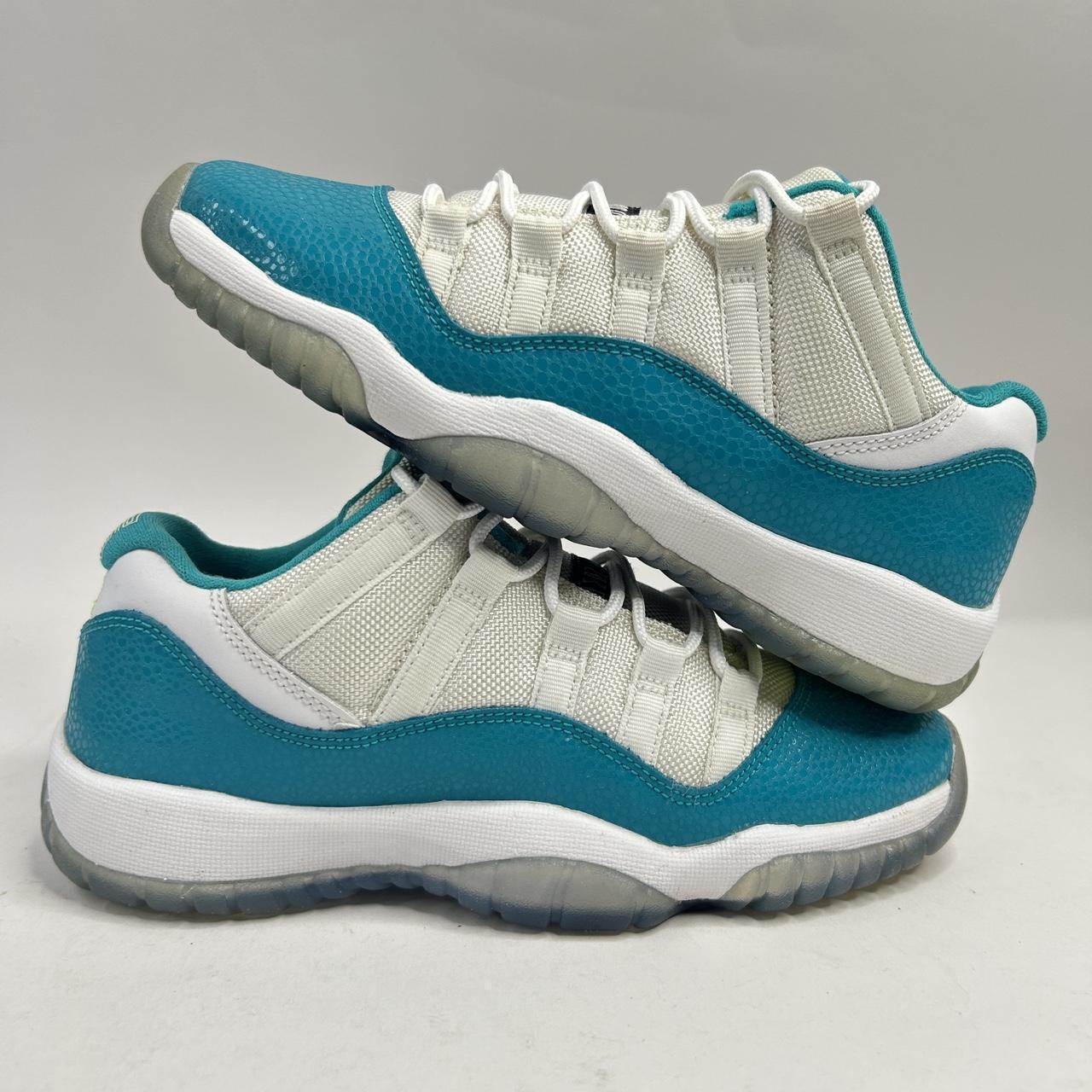 Aqua jordan 11 online