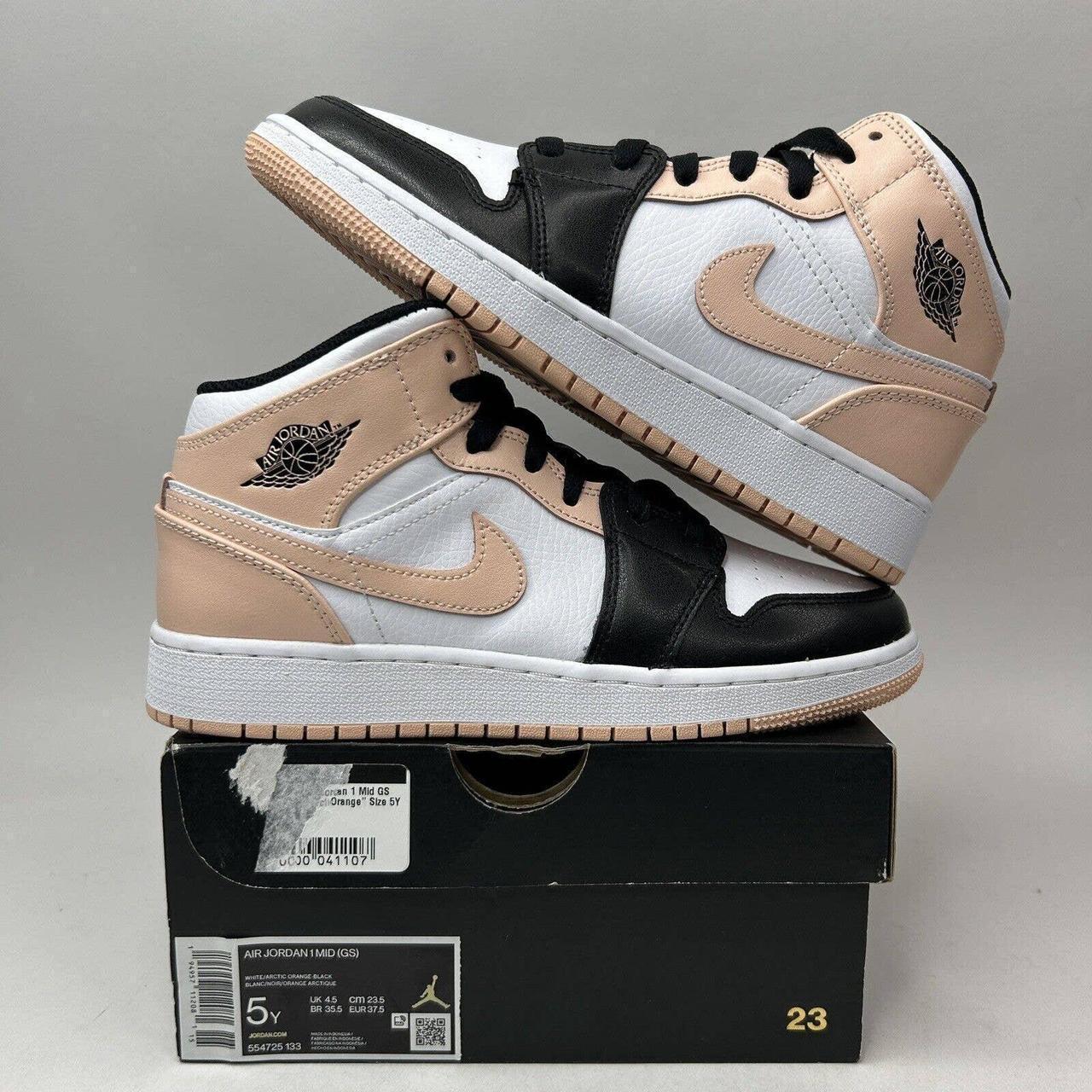 Jordan 1 outlet Mid Crimson Tint Artic Orange