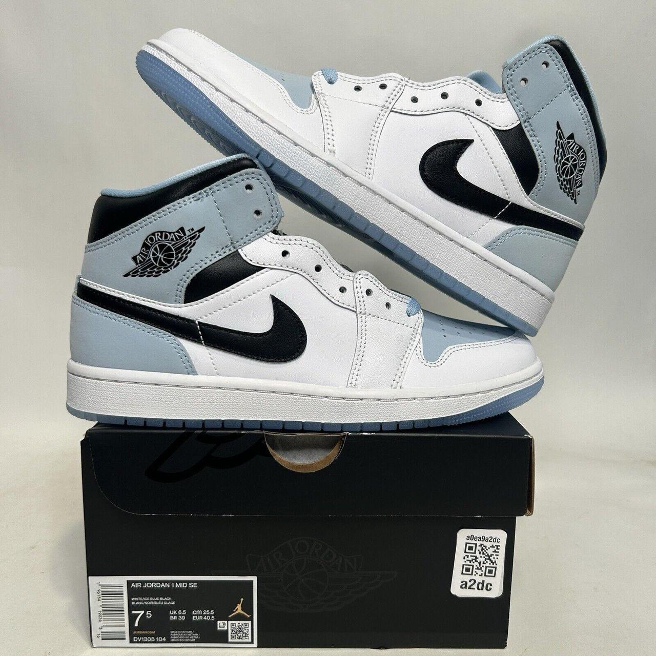Ice Blue Jordan Aj1 Mid Canada Nike Shoes Air Jordan Mid SE