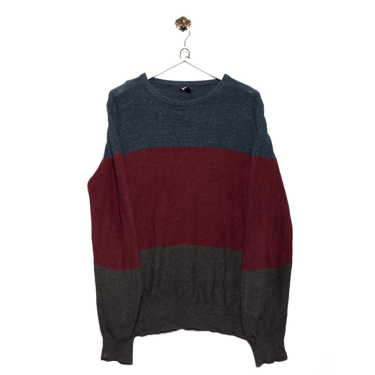 Gap Men's Grey and Red Sweatshirt Depop