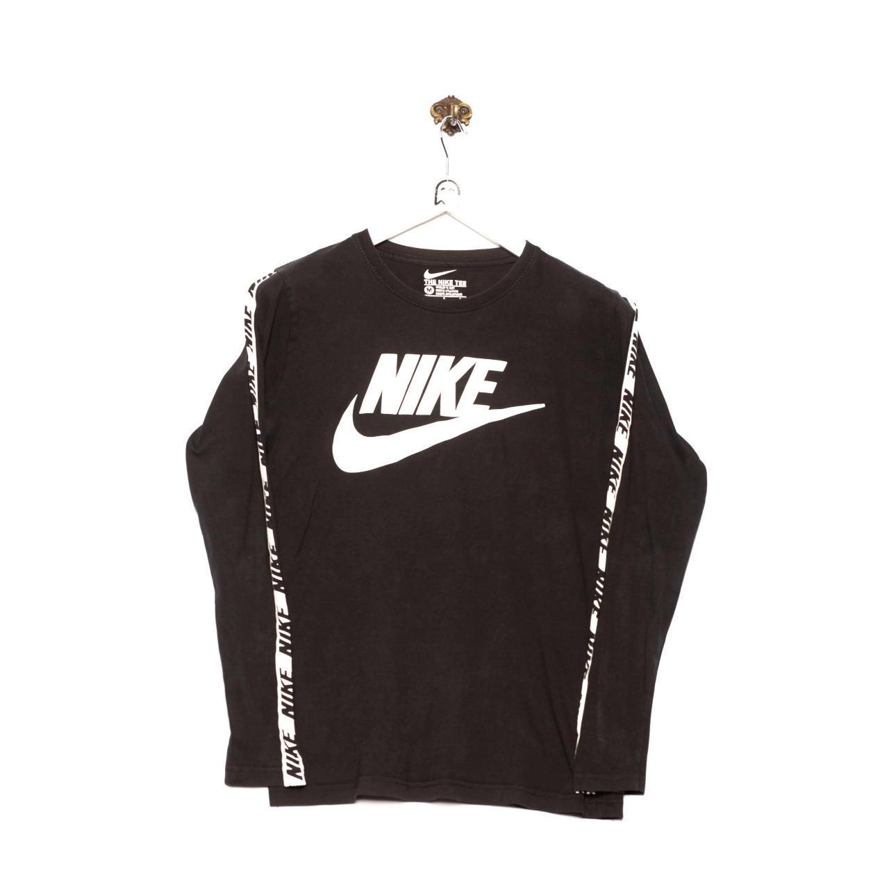 Nike Men's Black Jumper Depop